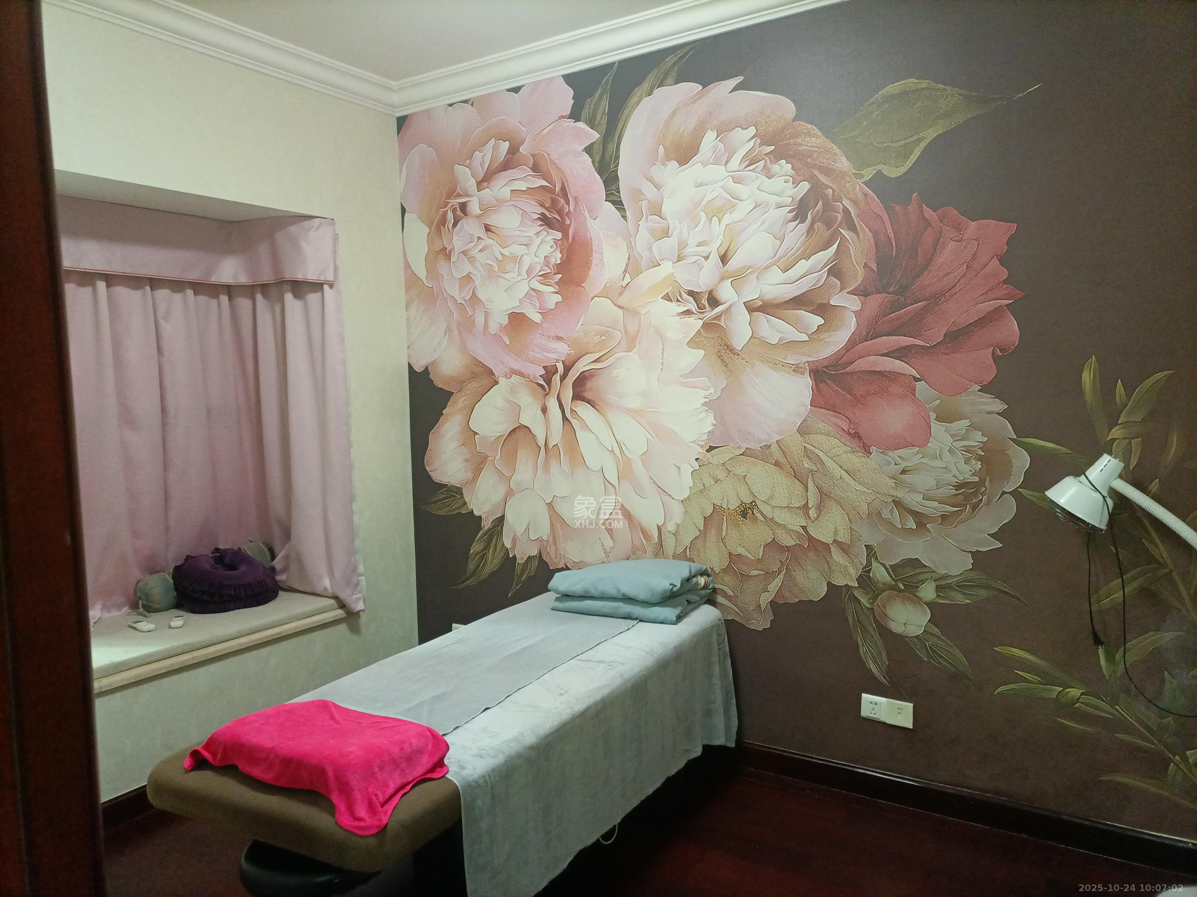 恒大绿洲 3室2厅2卫 2800.0元/月 恒大绿洲 3室2厅2卫 2800.0元/月室内图