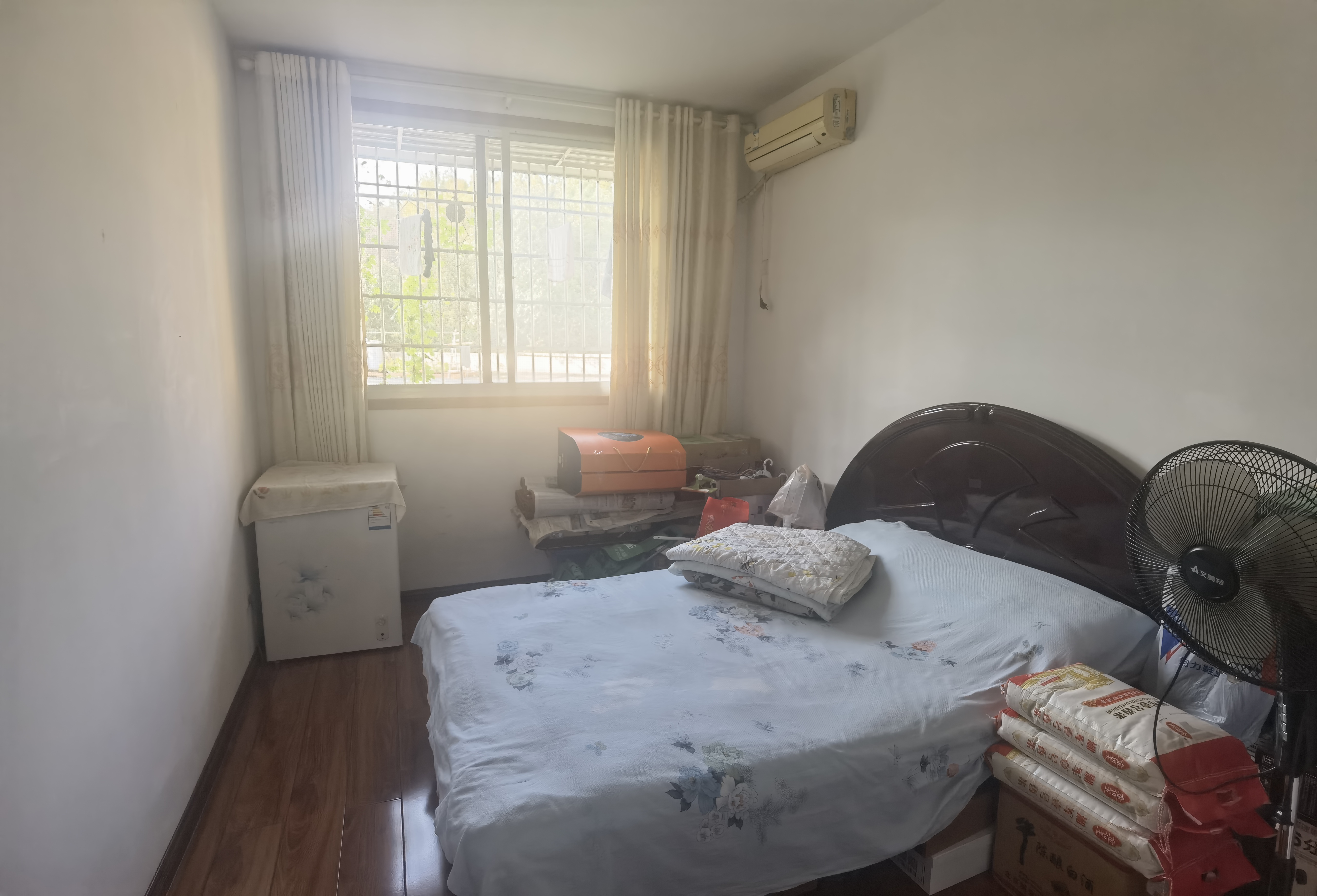 娄星区散盘 3室2厅2卫 45.8万 娄星区散盘 3室2厅2卫 45.8万客厅