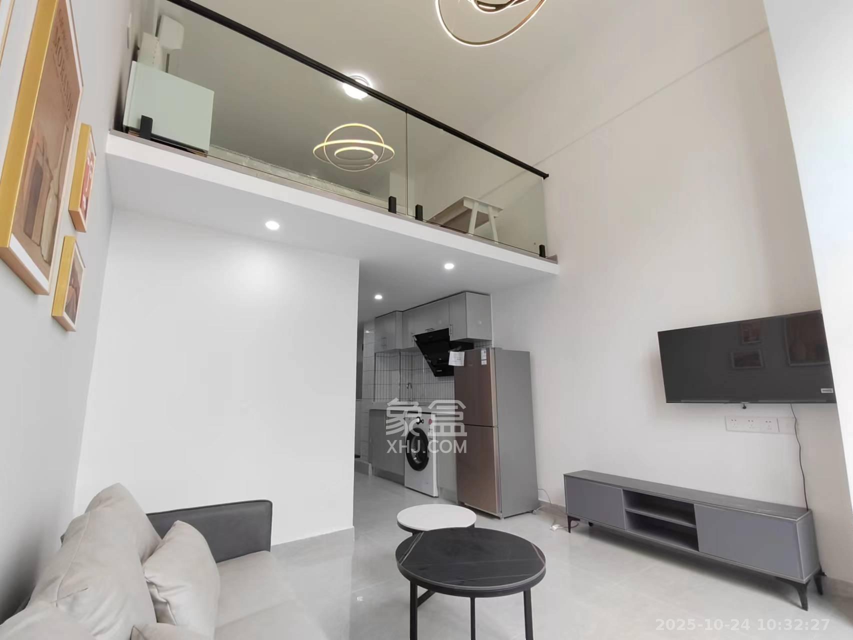 映客龙湖璟翠公馆（映客龙湖璟翠中心）   41.63㎡      2000.0元/月室内图