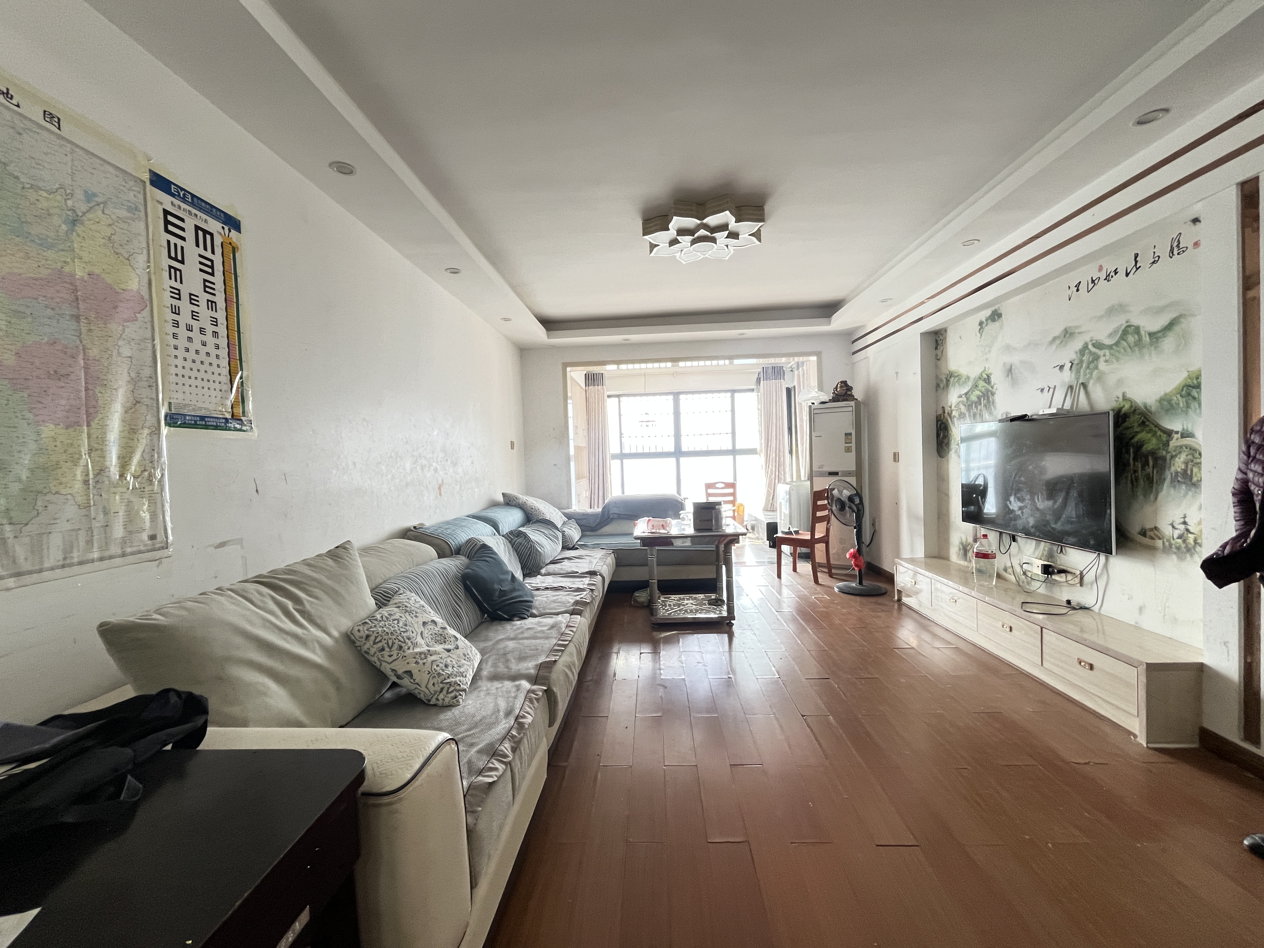 鑫成君泰  1室0厅0卫    1400.0元/月户型图