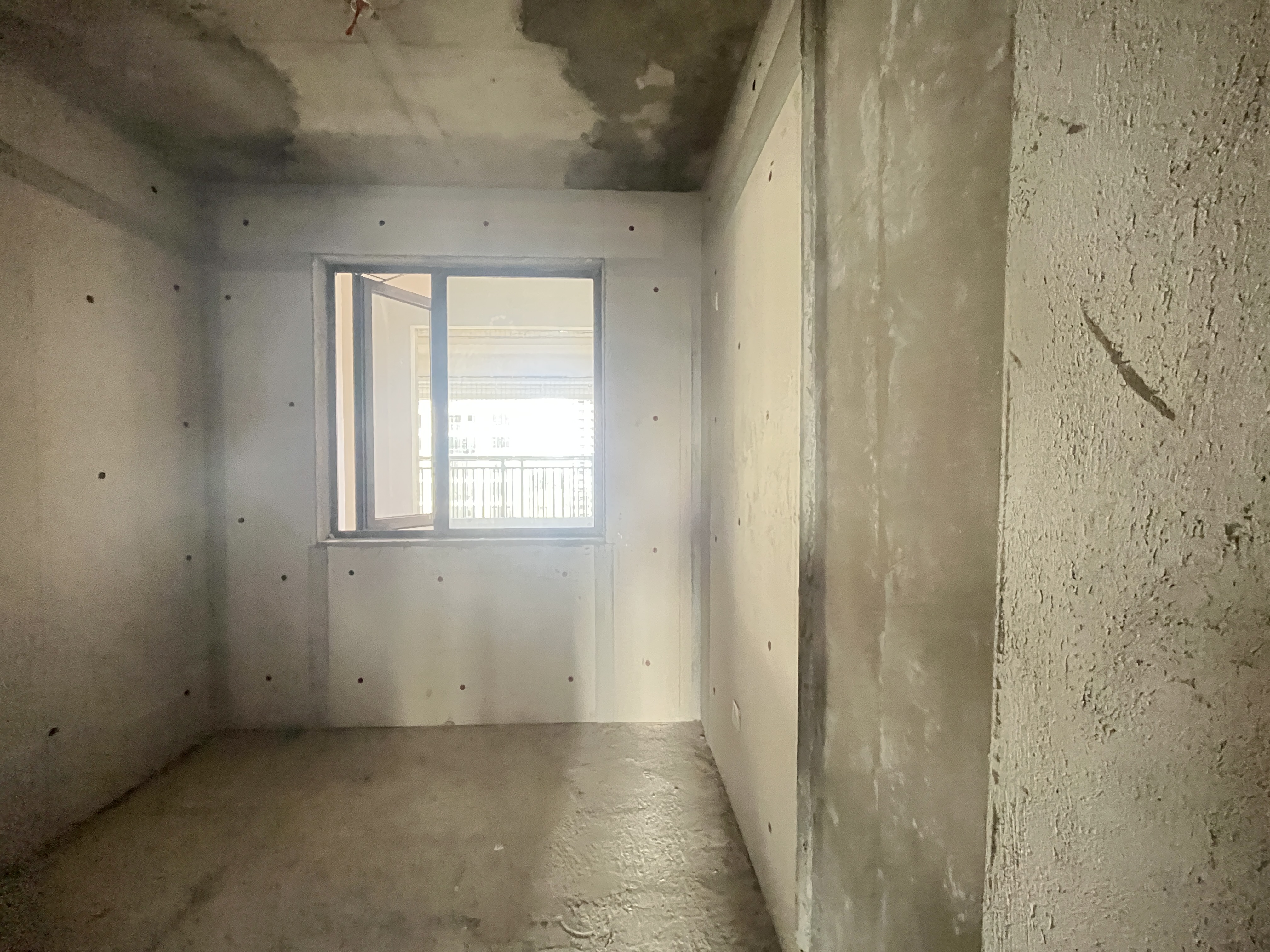 吾悦广场  4室2厅2卫    82.0万室内图