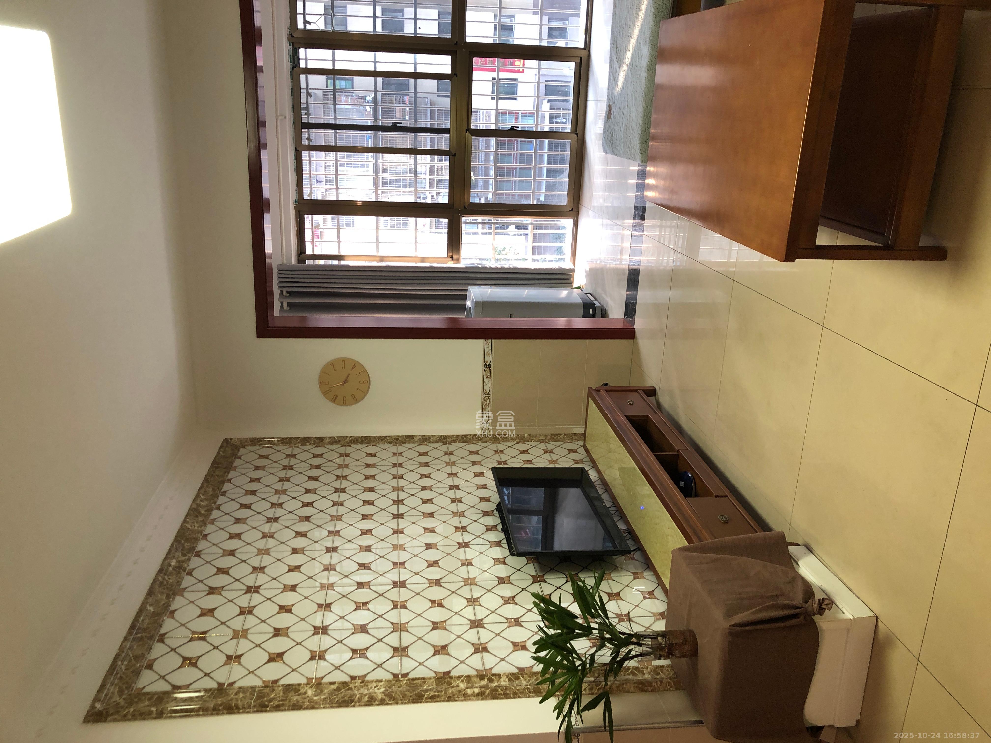 星城新宇桃花苑 2室1厅1卫 1600.0元/月 星城新宇桃花苑 2室1厅1卫 1600.0元/月室内图