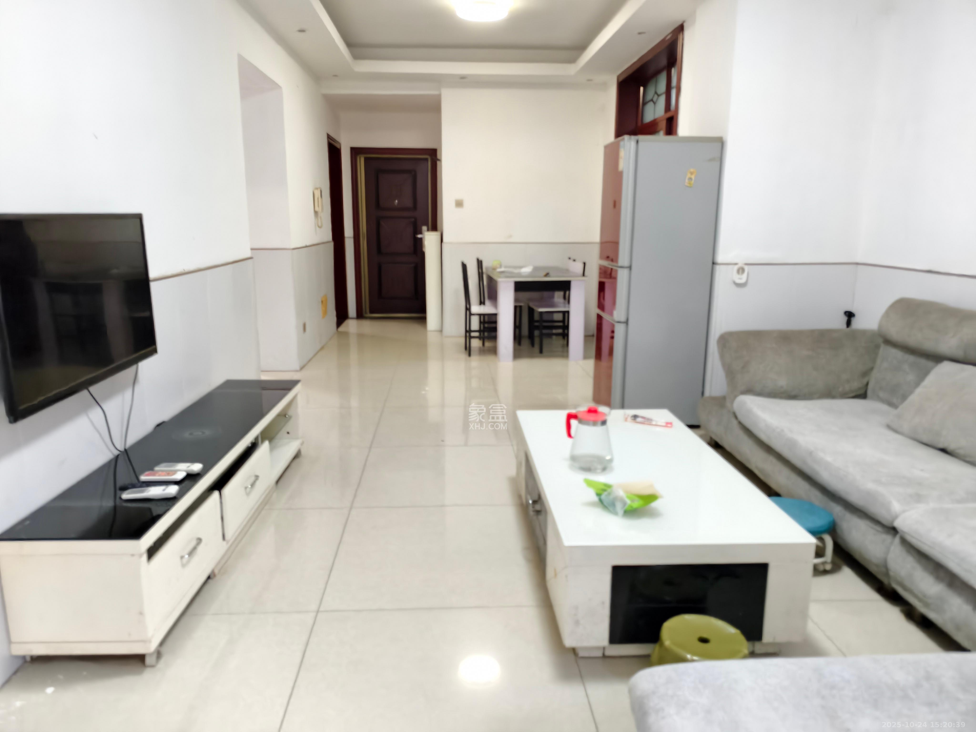 楚天世纪城东苑  2室2厅1卫    1600.0元/月室内图