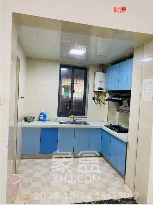 半山壹号  1室1厅1卫    800.0元/月 半山壹号  1室1厅1卫    800.0元/月室内图