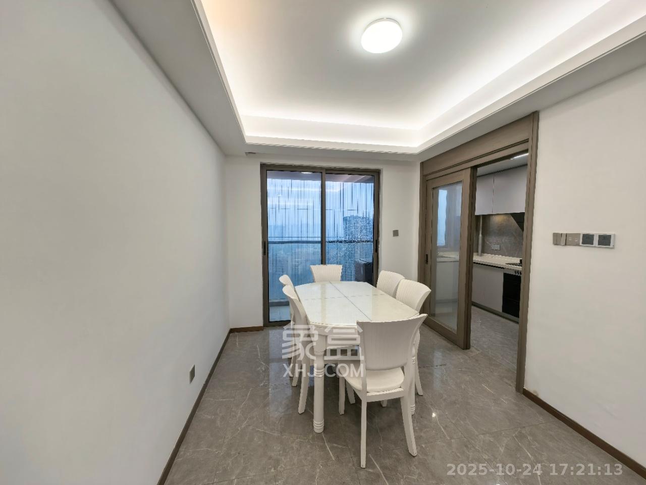 长沙溪山悦  4室2厅1卫    3300.0元/月 长沙溪山悦  4室2厅1卫    3300.0元/月室内图