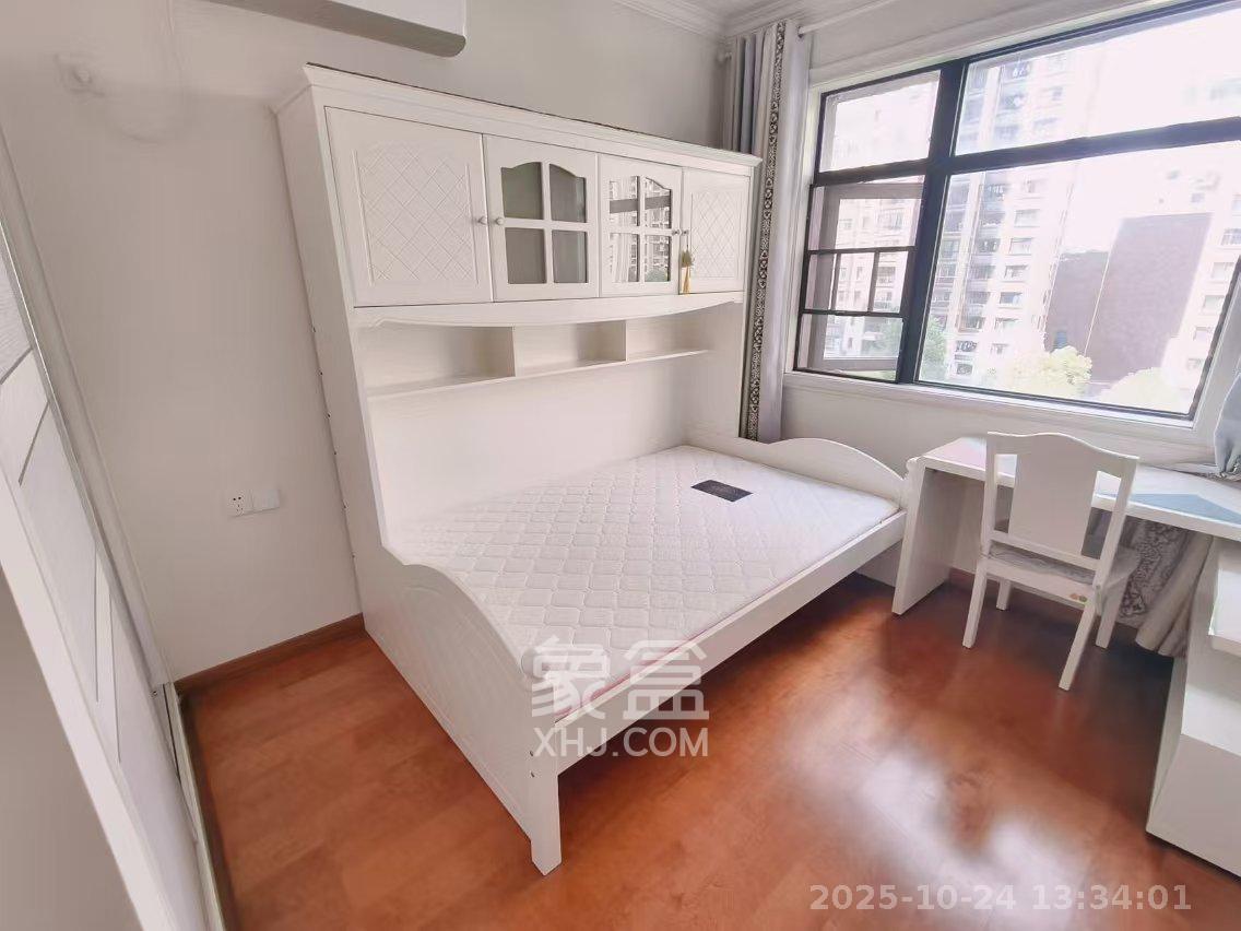 未来漫城 4室2厅2卫 3300.0元/月 未来漫城 4室2厅2卫 3300.0元/月室内图