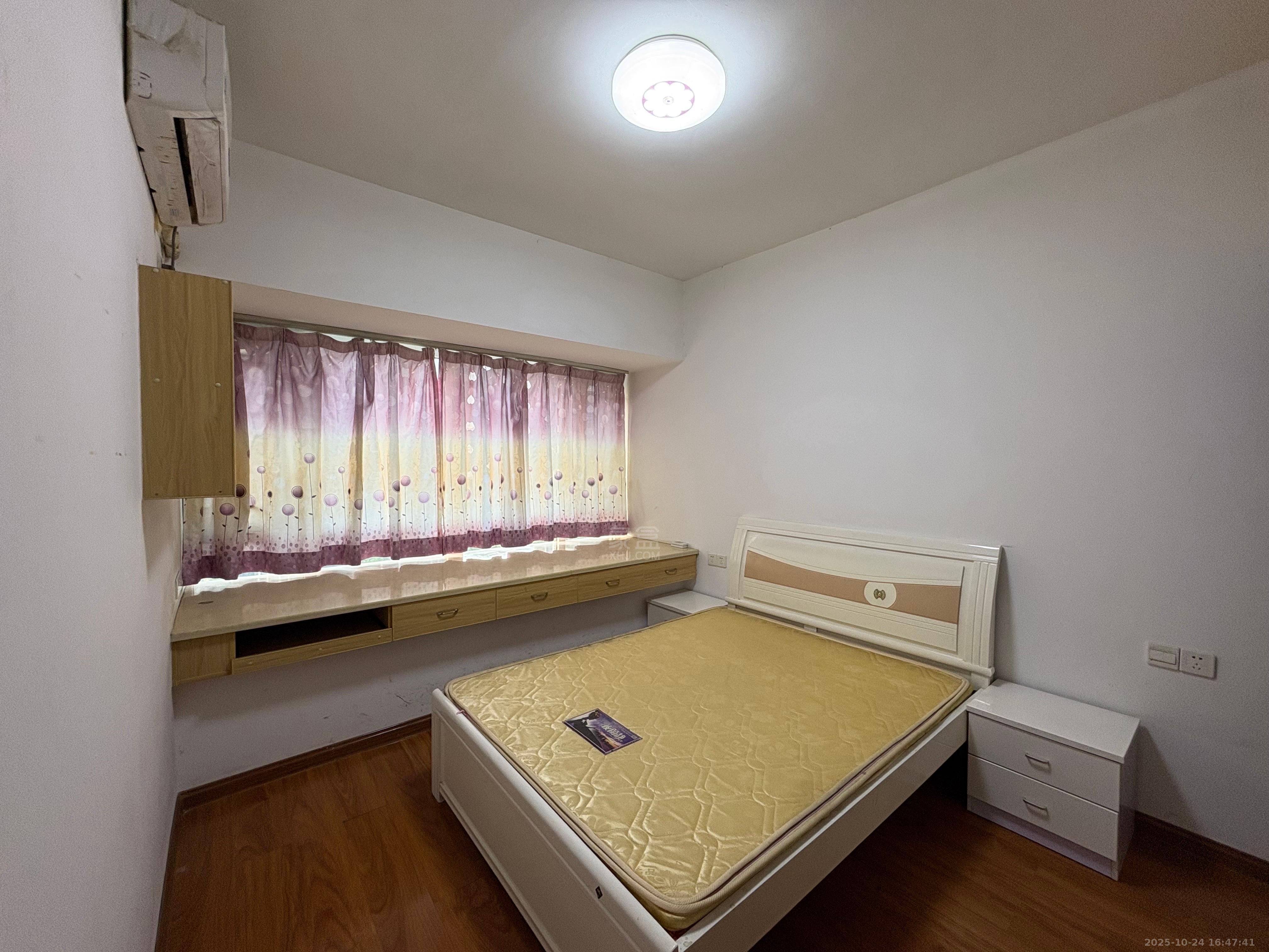 美的城二期 3室2厅2卫 2000.0元/月 美的城二期 3室2厅2卫 2000.0元/月室内图