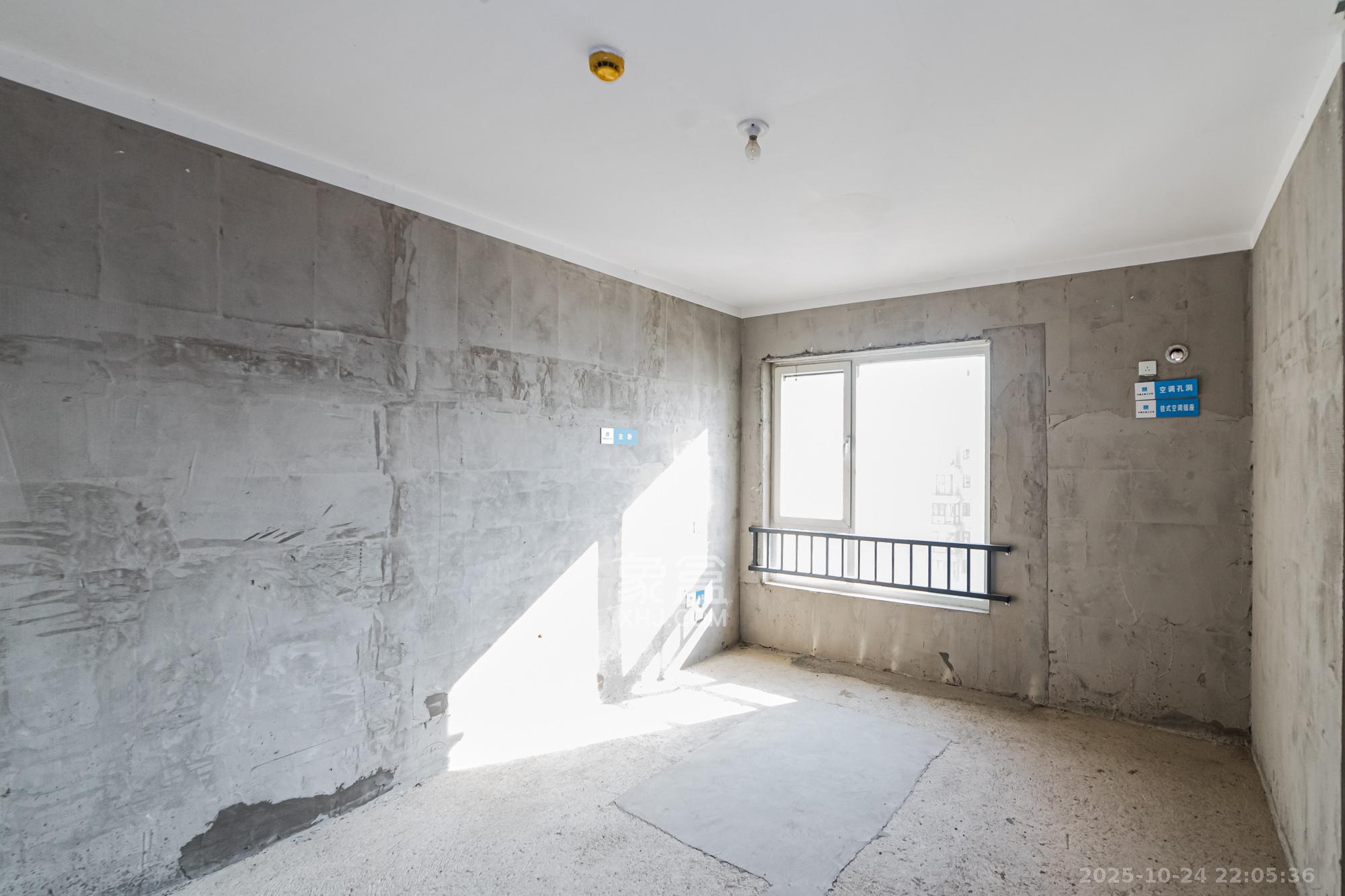 北辰三角洲E7区  3室2厅2卫    158.0万卧室