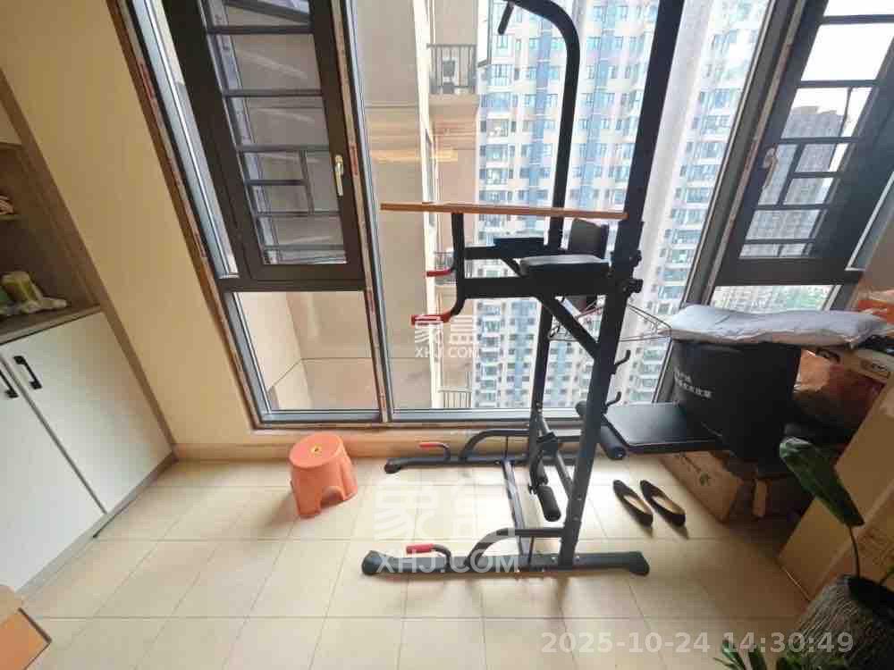 中建嘉和城凤凰台(中建瑞兴家园)  4室2厅2卫    2600.0元/月 中建嘉和城凤凰台(中建瑞兴家园)  4室2厅2卫    2600.0元/月室内图