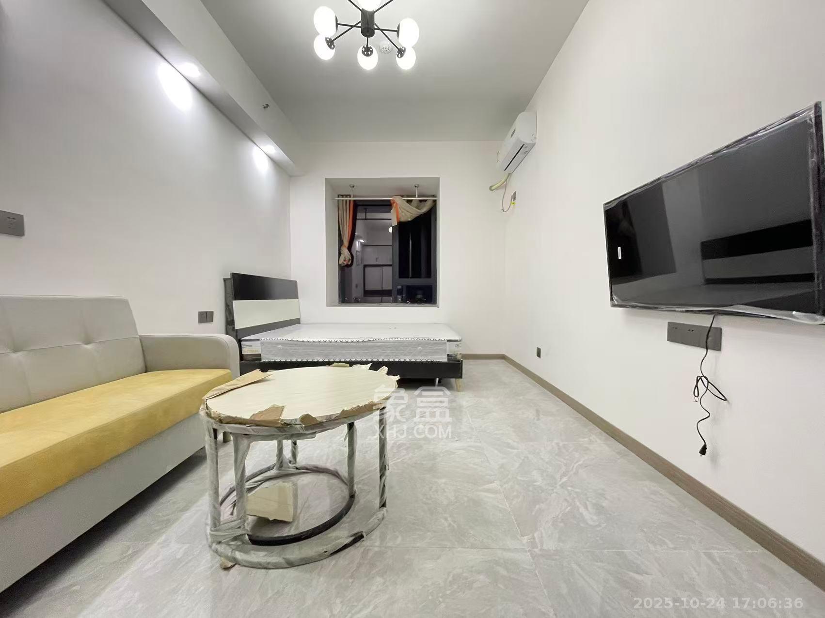 保利麓谷林语I区 1室1厅1卫 1300.0元/月 保利麓谷林语I区 1室1厅1卫 1300.0元/月室内图