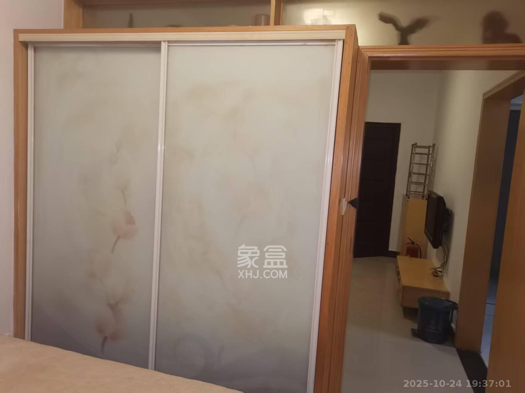 未来城科学家园  1室1厅1卫    1600.0元/月室内图