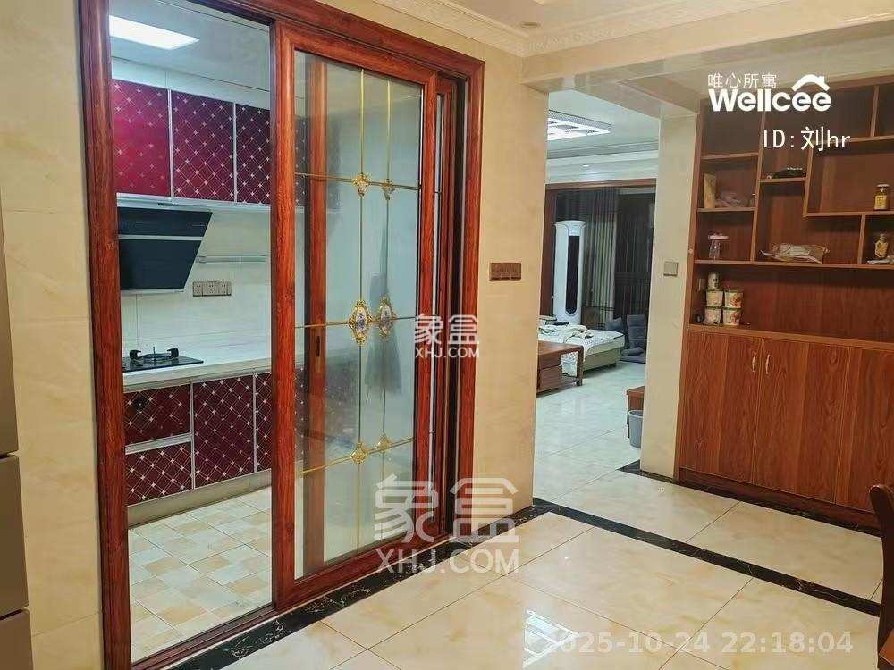 和康园小区  3室2厅2卫    2200.0元/月 和康园小区  3室2厅2卫    2200.0元/月室内图