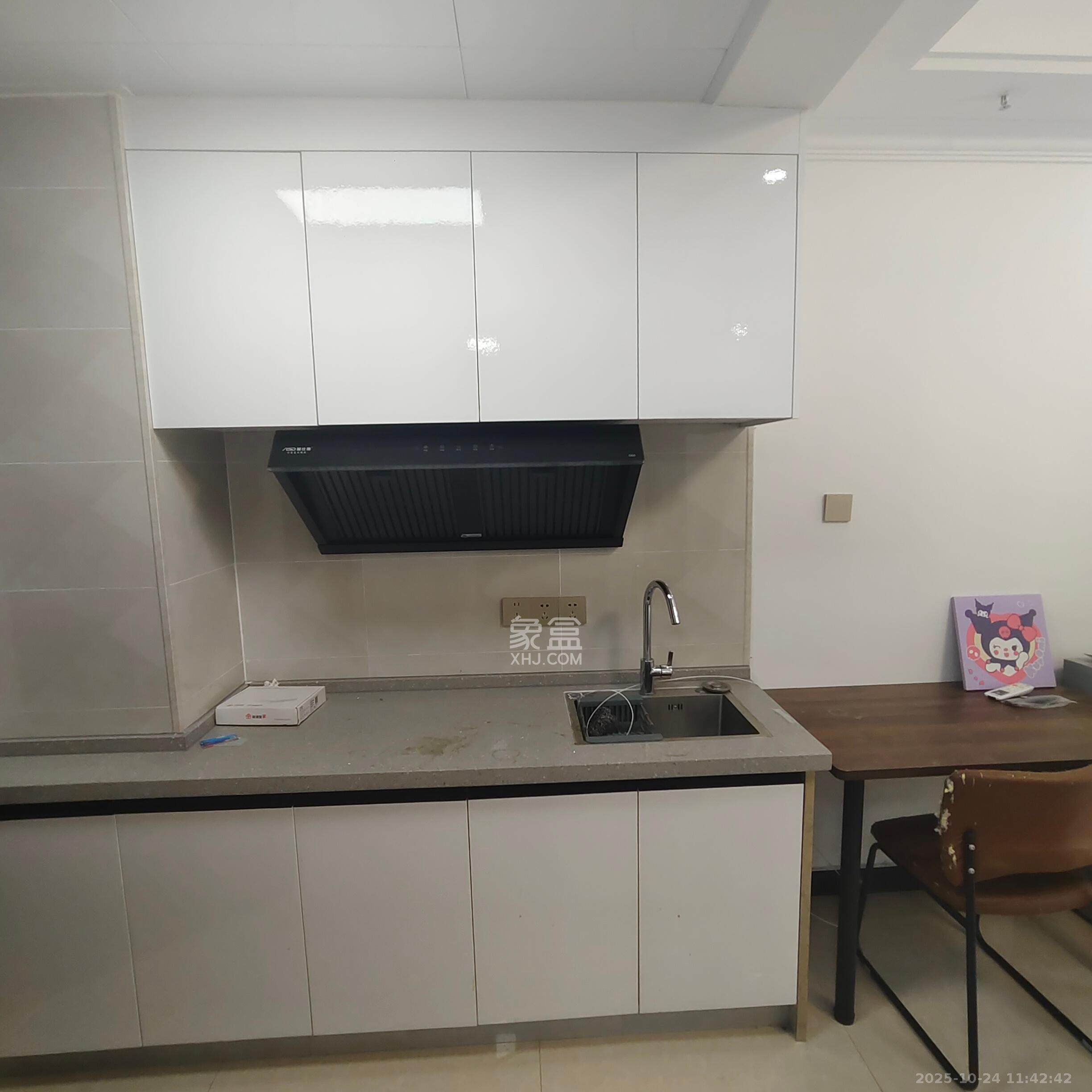 新长海漓湘悦  1室1厅1卫    1500.0元/月室内图