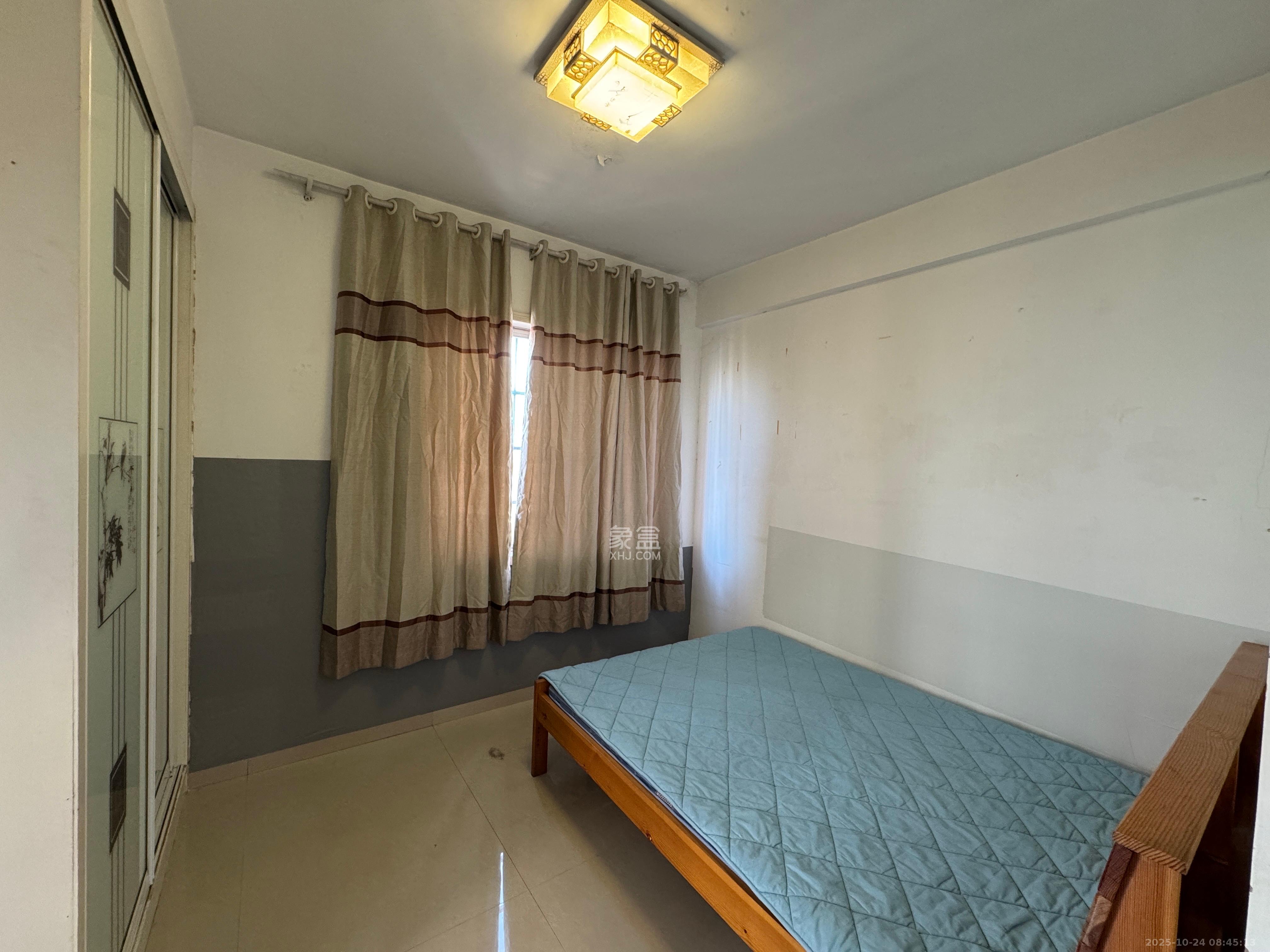 上河国际B座  1室2厅1卫    1600.0元/月 上河国际B座  1室2厅1卫    1600.0元/月室内图