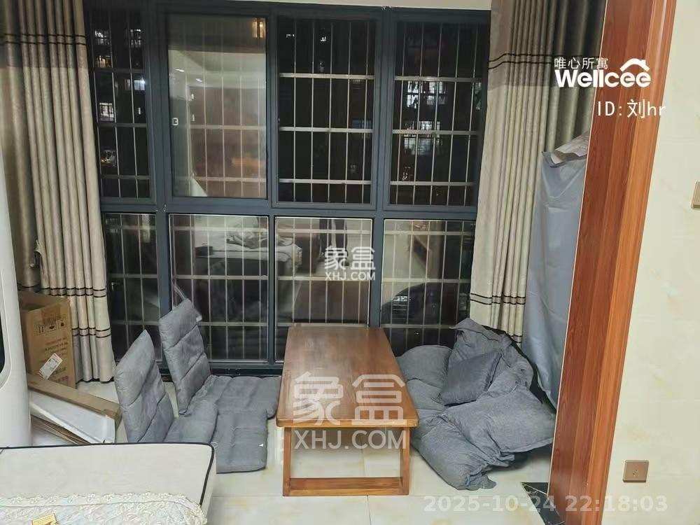 和康园小区  3室2厅2卫    2200.0元/月 和康园小区  3室2厅2卫    2200.0元/月室内图