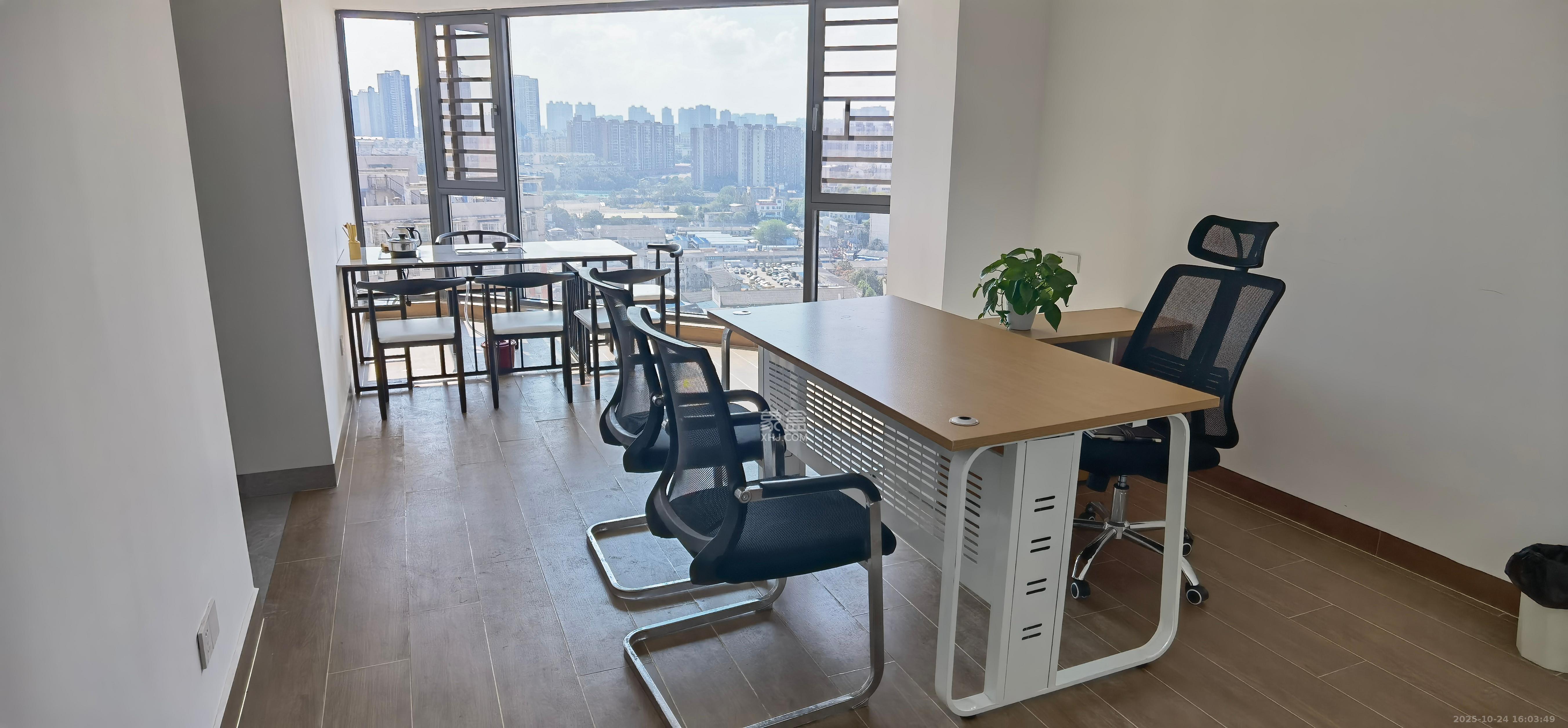 工贸大厦  3室2厅1卫    3400.0元/月 工贸大厦  3室2厅1卫    3400.0元/月室内图