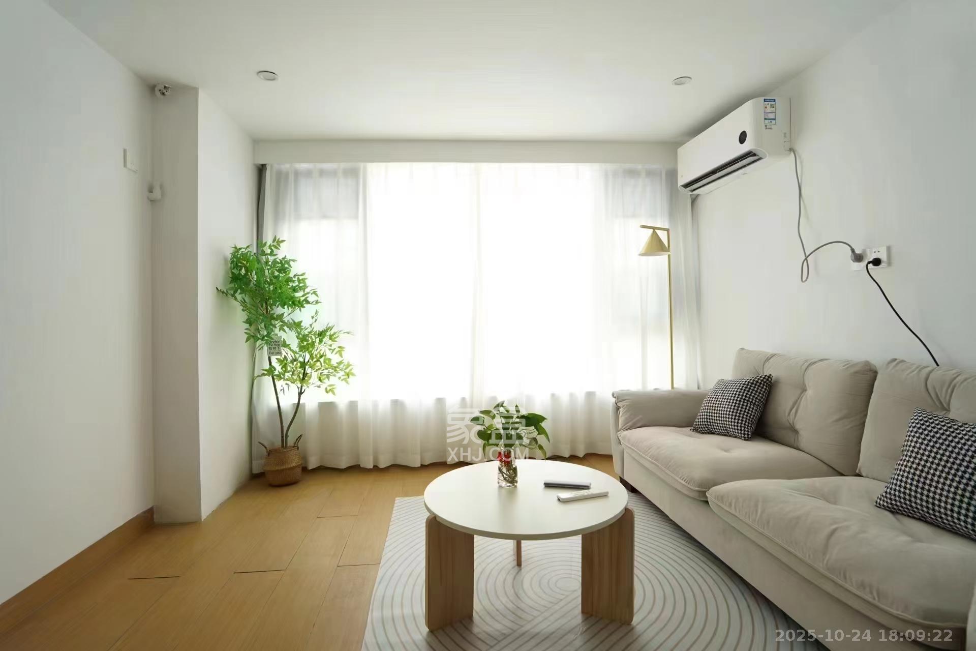 保利天禧EF区  2室2厅1卫    2100.0元/月 保利天禧EF区  2室2厅1卫    2100.0元/月