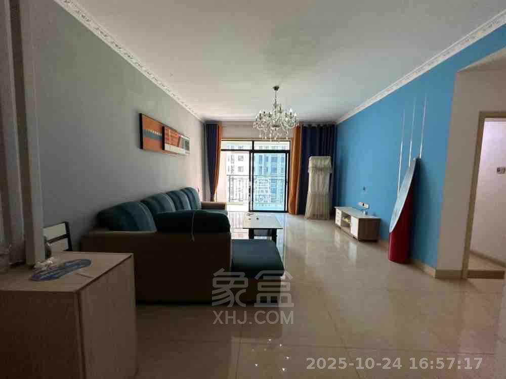 龙腾国际  1室1厅1卫    1400.0元/月 龙腾国际  1室1厅1卫    1400.0元/月室内图