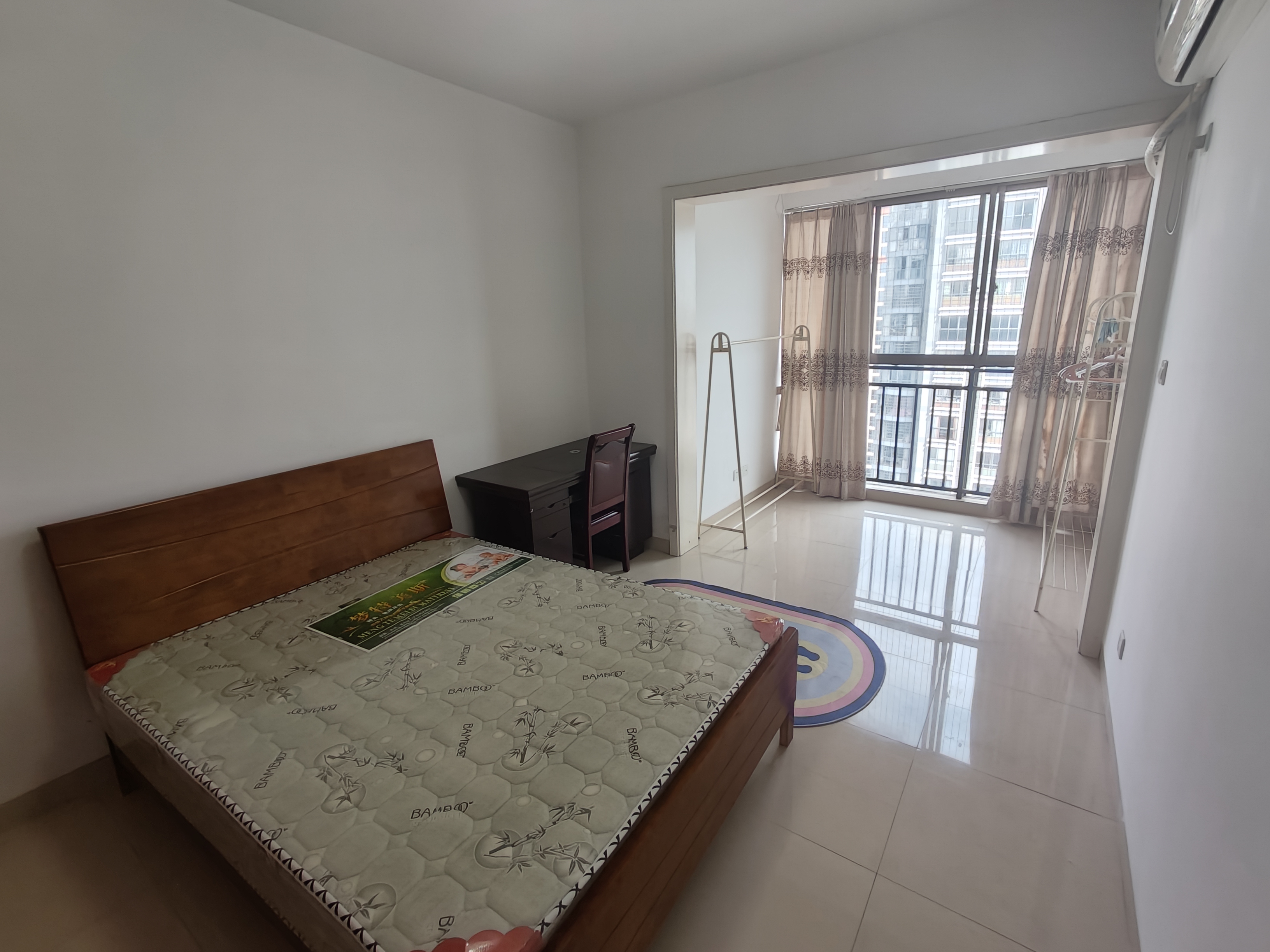 明兴花苑  2室2厅1卫    1400.0元/月室内图