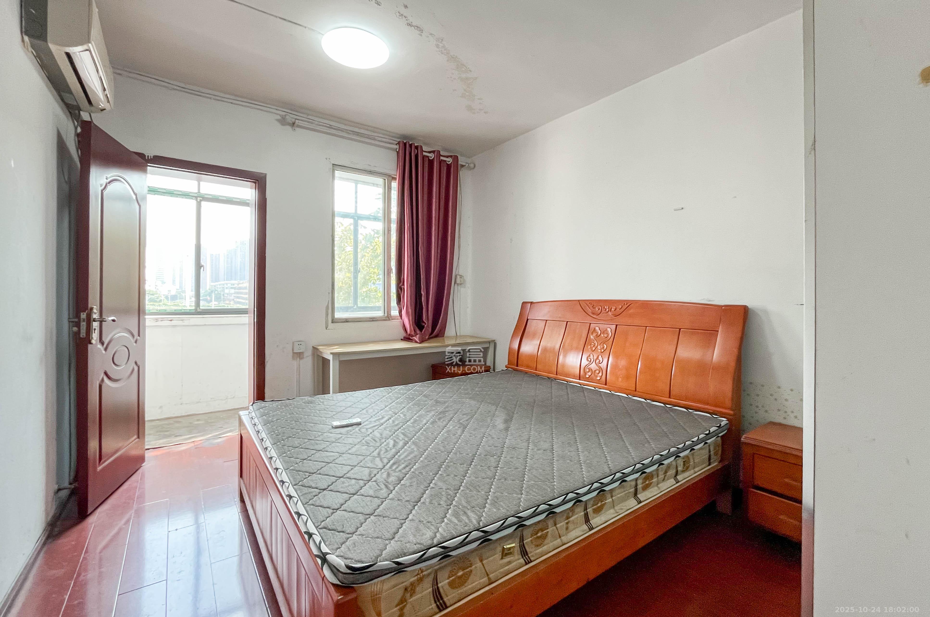 望城坡(航天大院)八亩地  2室1厅1卫    39.2万 望城坡(航天大院)八亩地  2室1厅1卫    39.2万其他