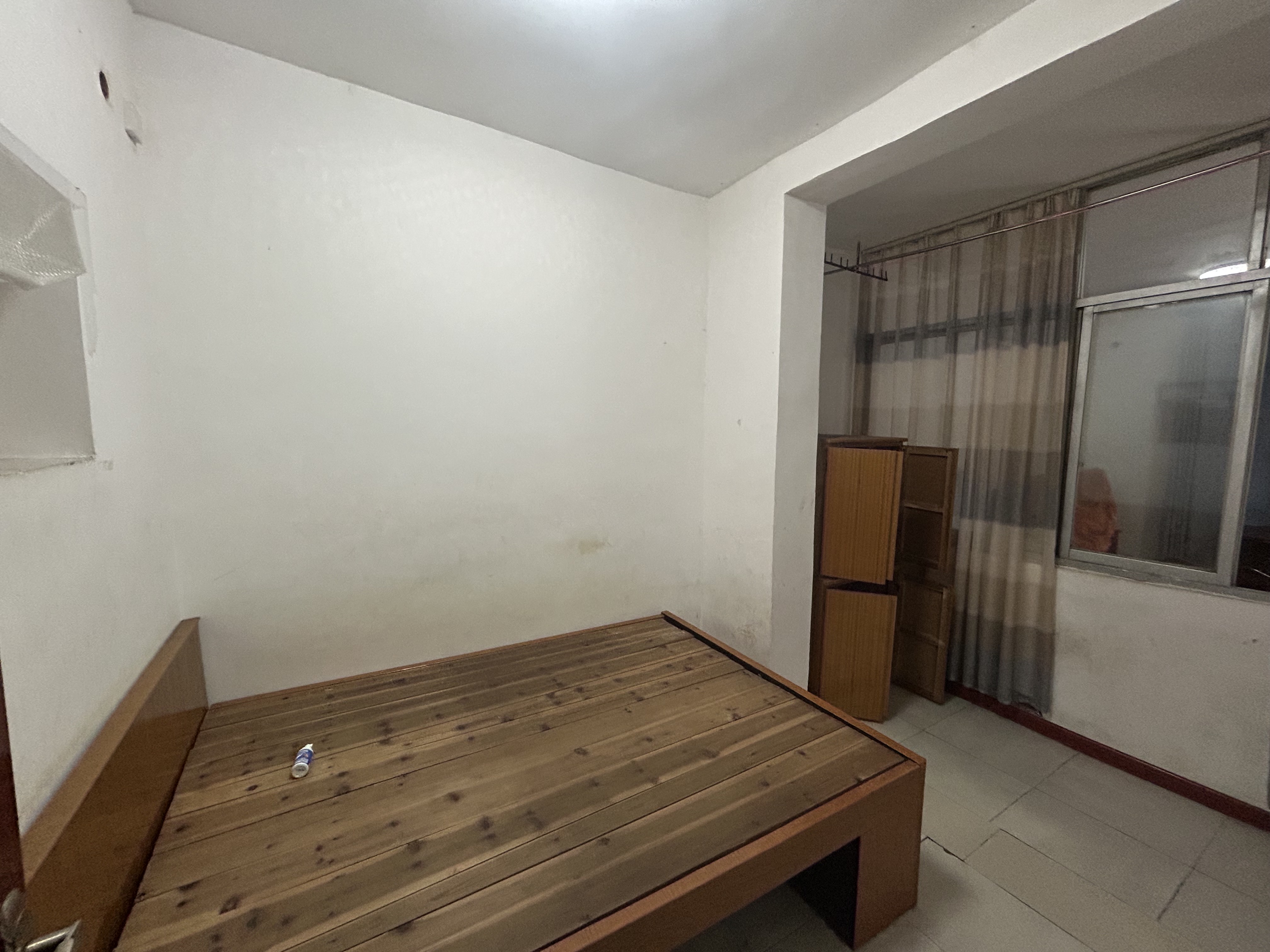 梓园社区(麻纺厂宿舍)  2室1厅1卫    850.0元/月室内图