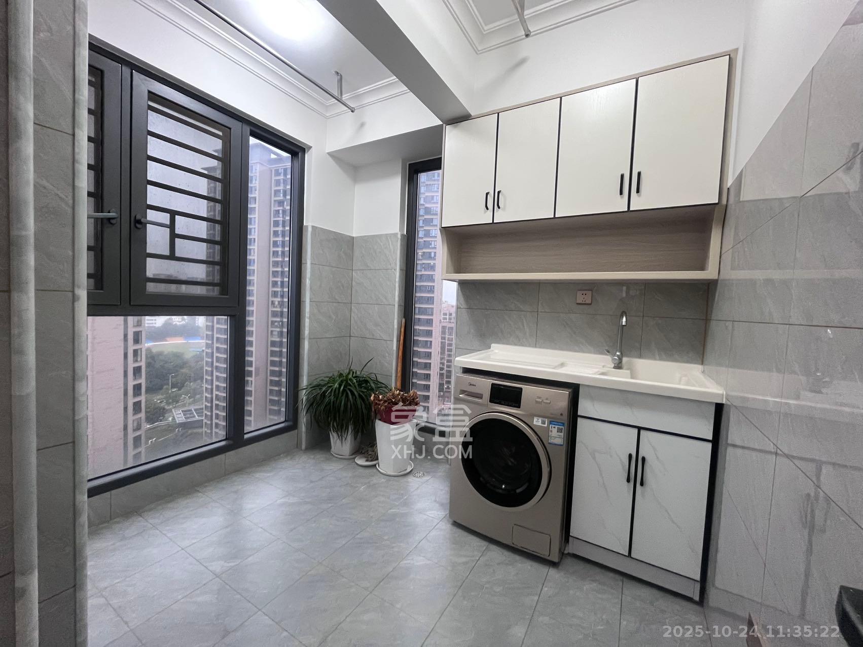 山水梅溪雅郡  4室2厅2卫    3200.0元/月室内图