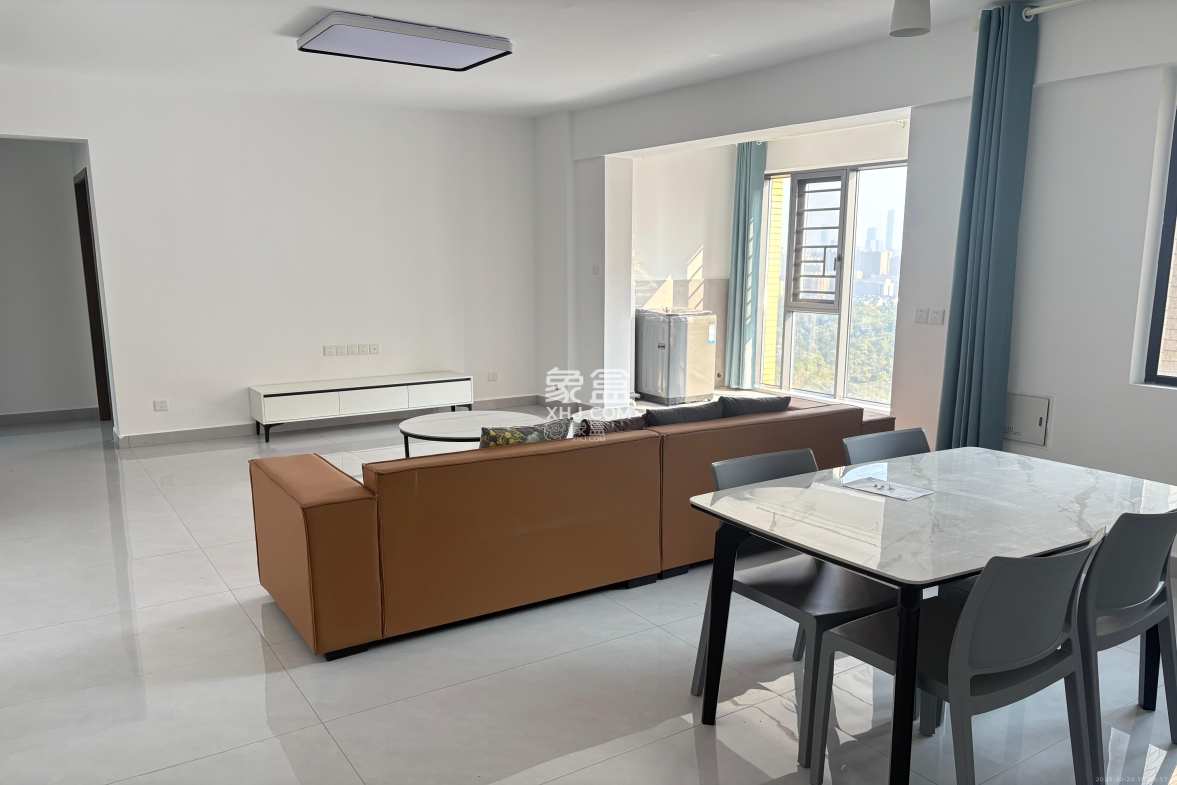 北京御园一二期(国泰嘉园) 4室2厅2卫 3000.0元/月 北京御园一二期(国泰嘉园) 4室2厅2卫 3000.0元/月室内图