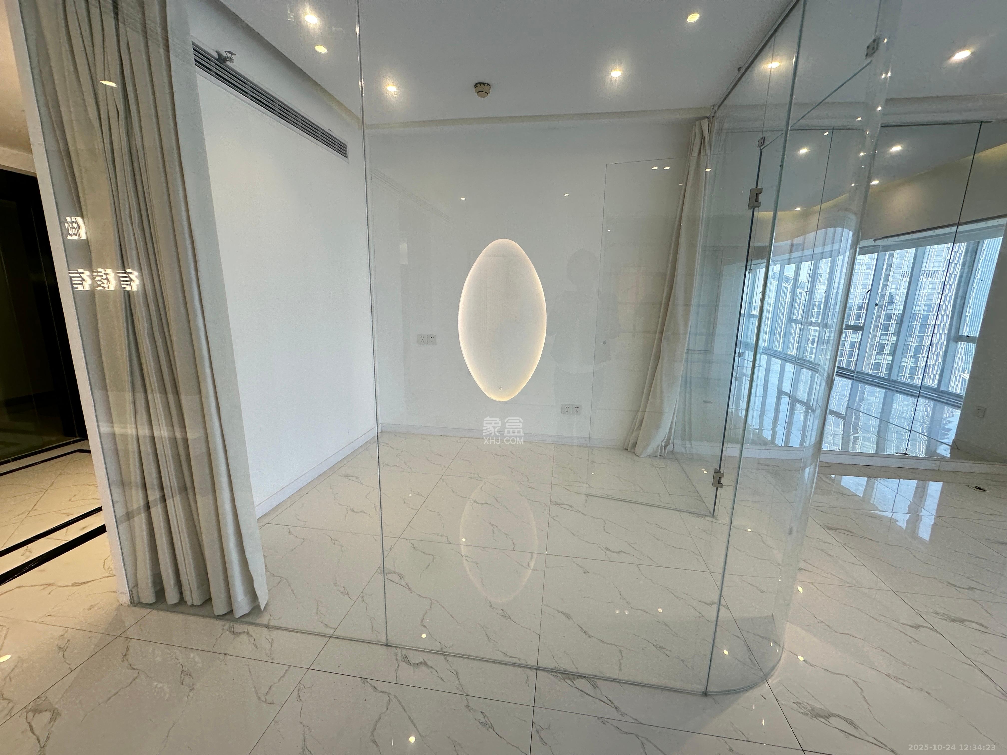 保利国际广场  1室1厅1卫    9000.0元/月室内图