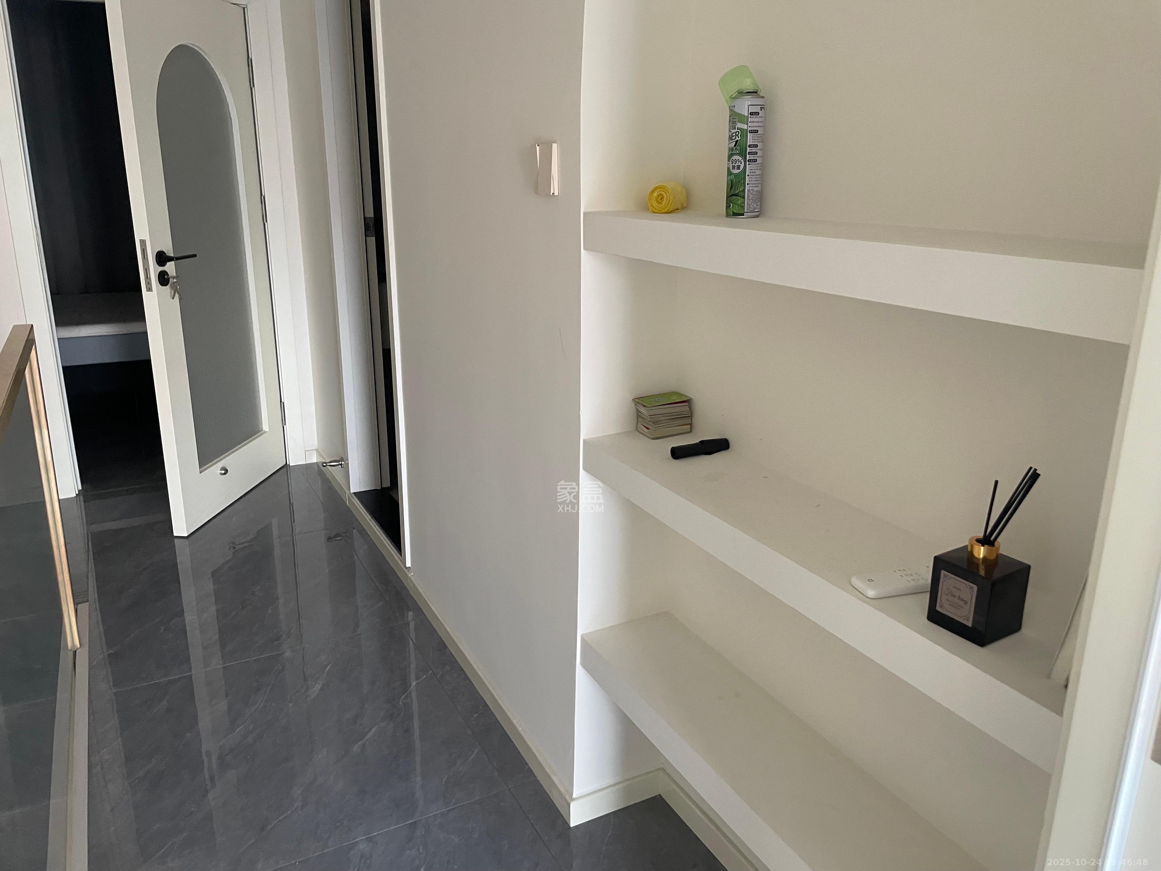 君悦新天地  1室0厅0卫    2500.0元/月 君悦新天地  1室0厅0卫    2500.0元/月室内图