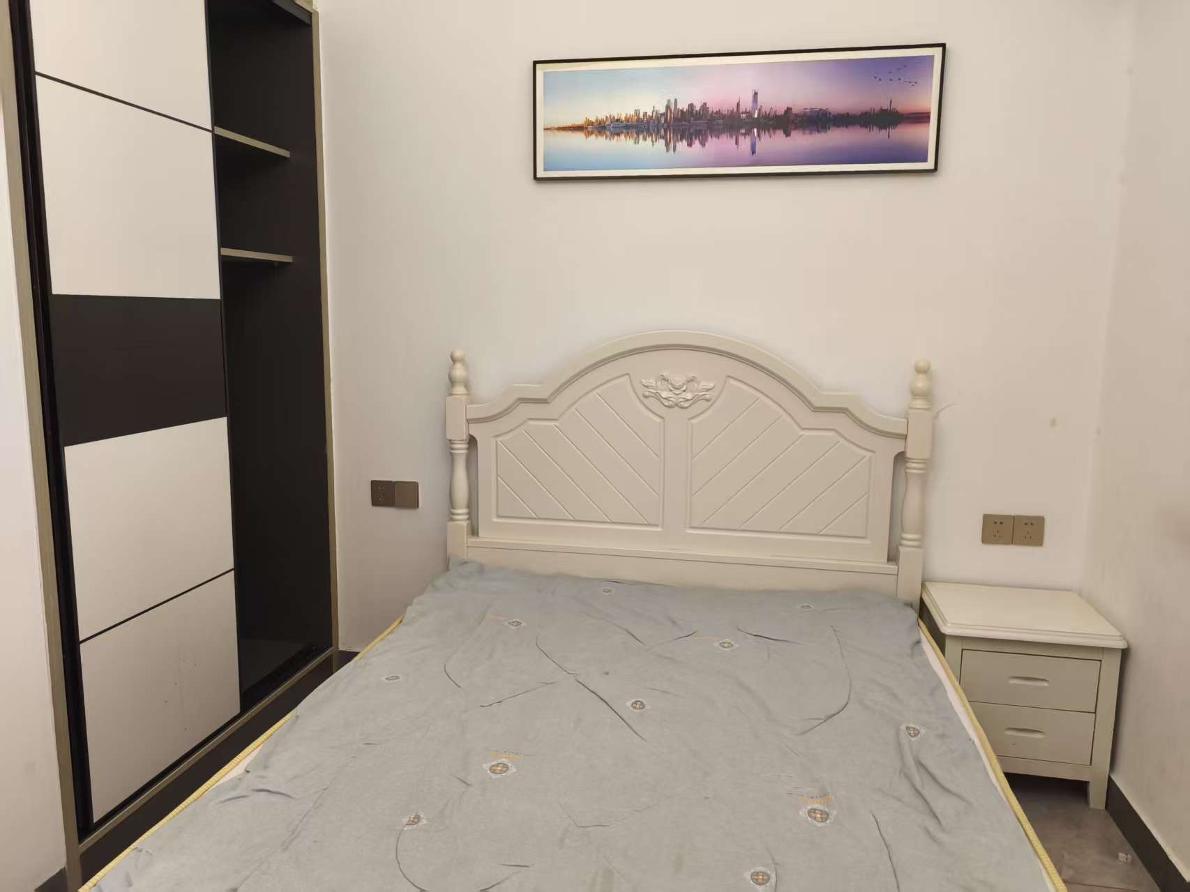 康城上品  2室1厅1卫    1500.0元/月室内图