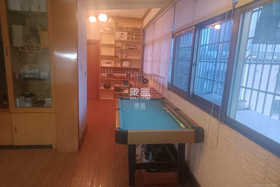 省中医药研究院宿舍(国华制药厂北院) 3室2厅21卫 2200.0元/月 省中医药研究院宿舍(国华制药厂北院) 3室2厅21卫 2200.0元/月室内图