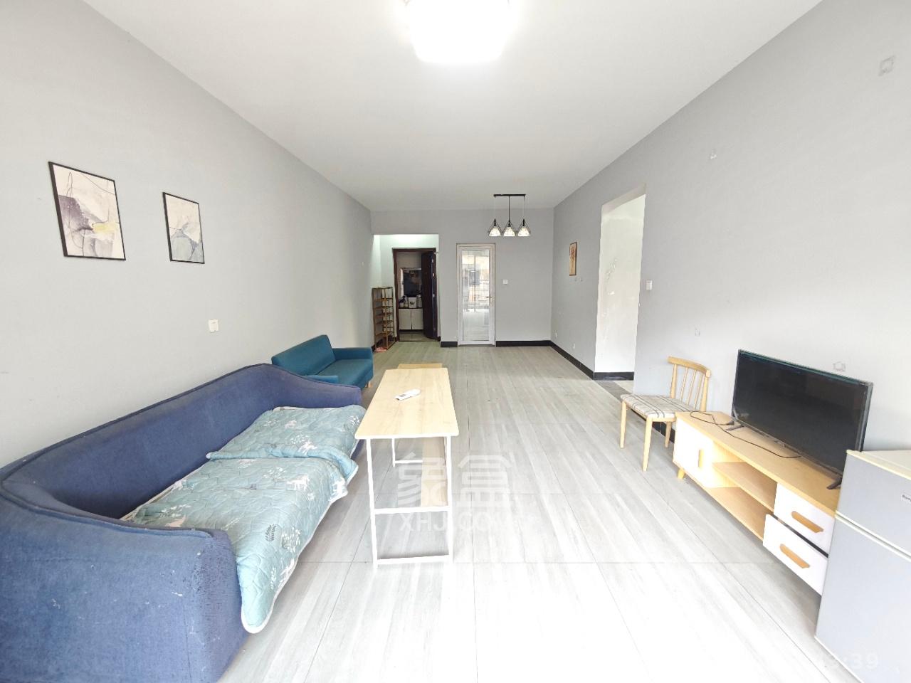 荣盛花语书苑  3室2厅1卫    2300.0元/月