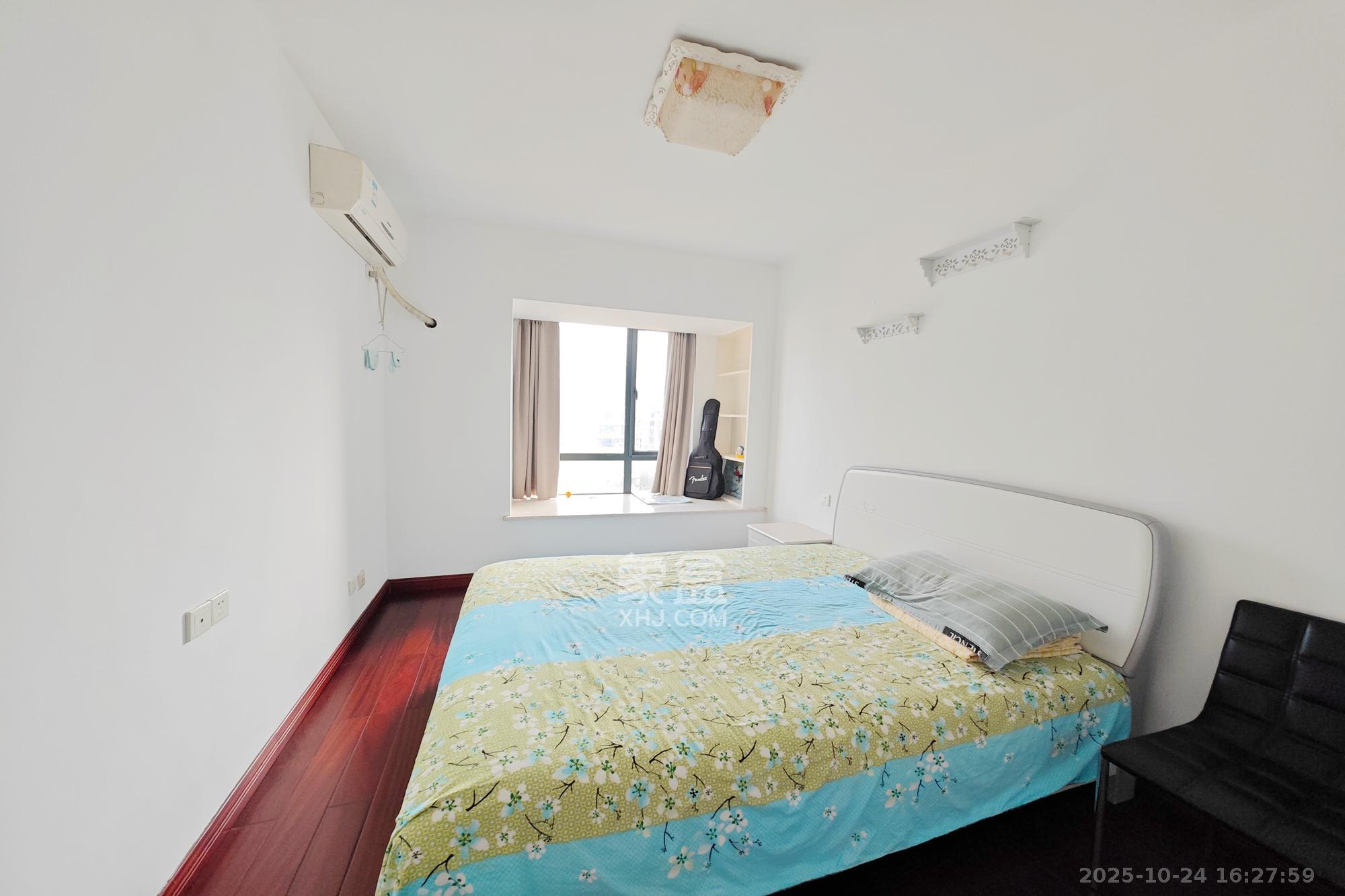 凯轩云顶  2室2厅1卫    89.0万卧室