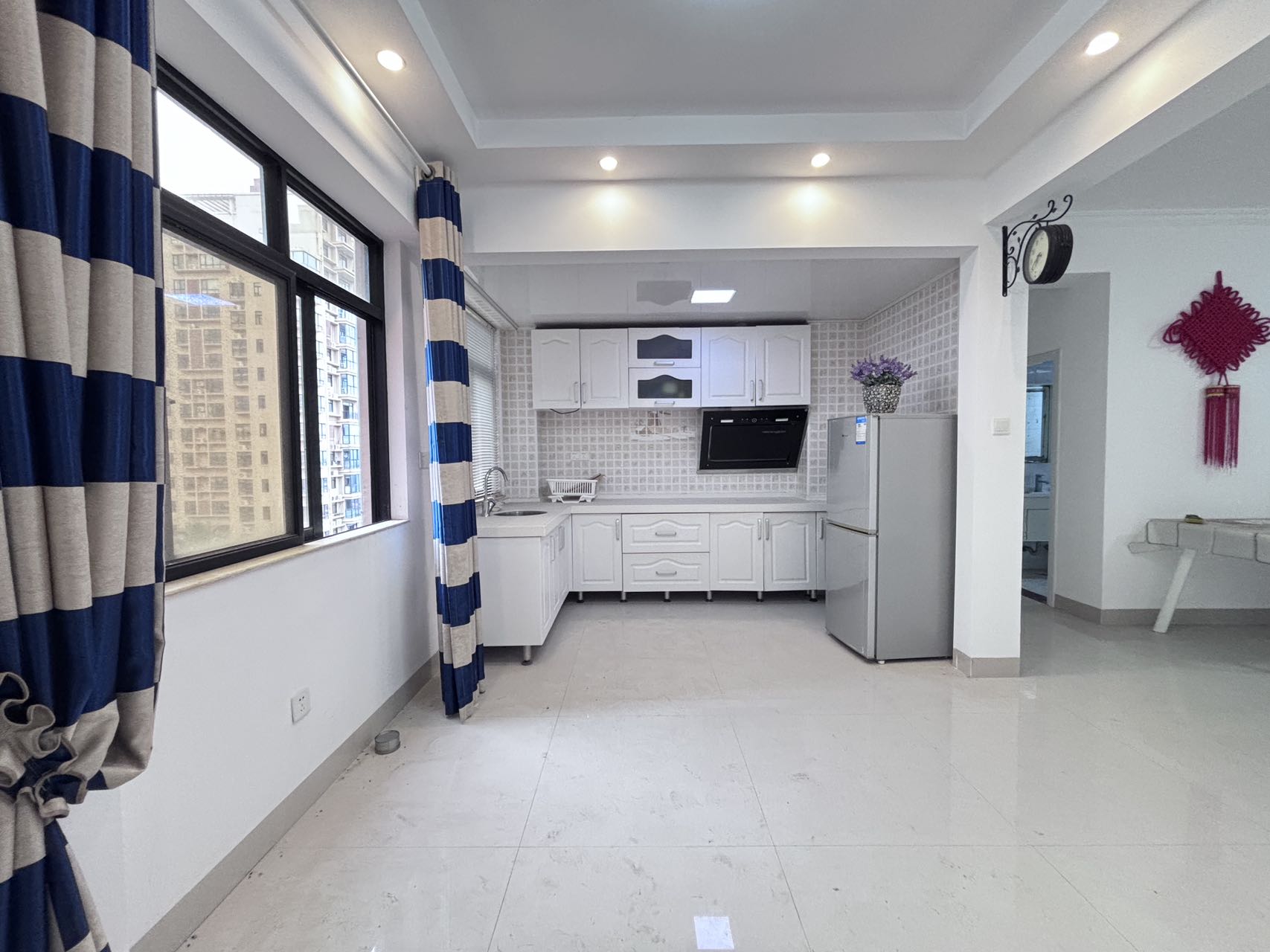 西海瑞园  3室2厅1卫    110.0万室内图