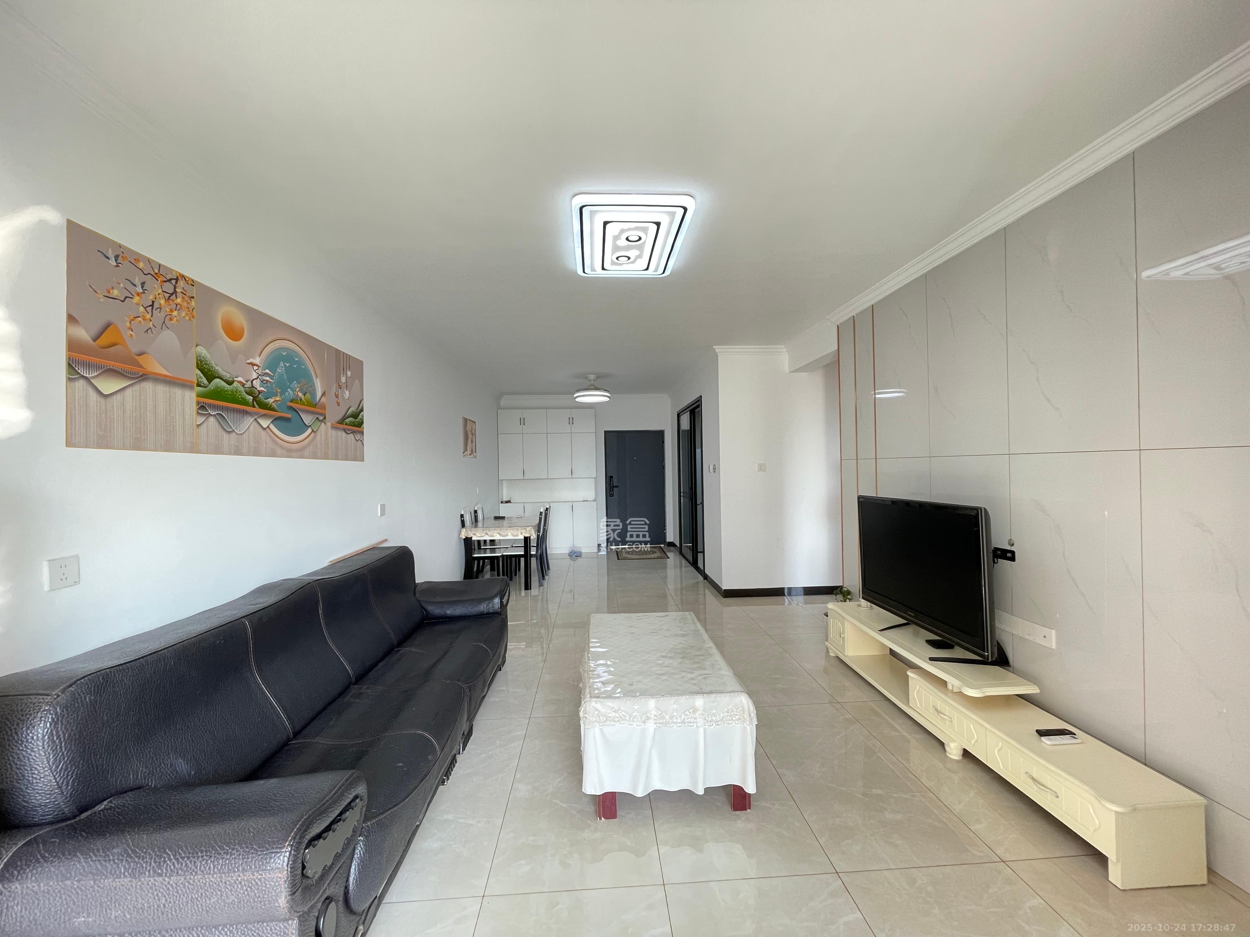 旭日嘉苑  2室2厅1卫    2600.0元/月 旭日嘉苑  2室2厅1卫    2600.0元/月室内图