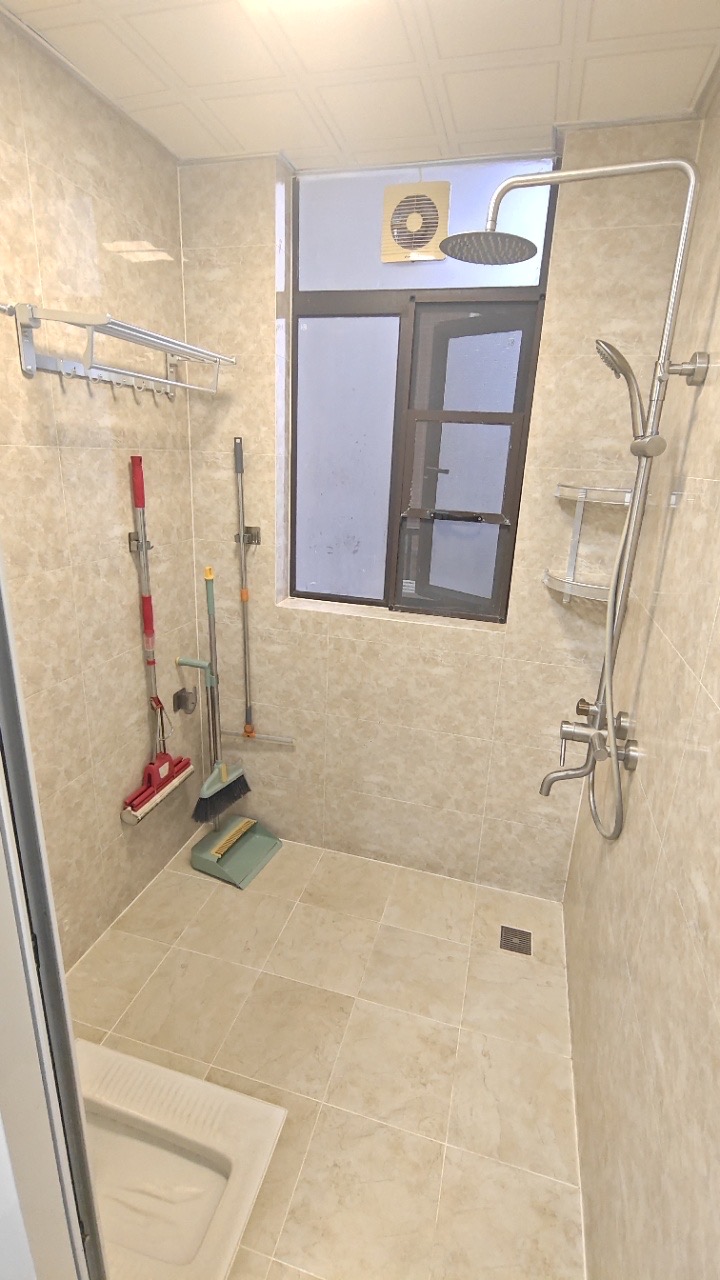 滨江帝景二期(三期) 3室2厅2卫 188.0万 滨江帝景二期(三期) 3室2厅2卫 188.0万户型图