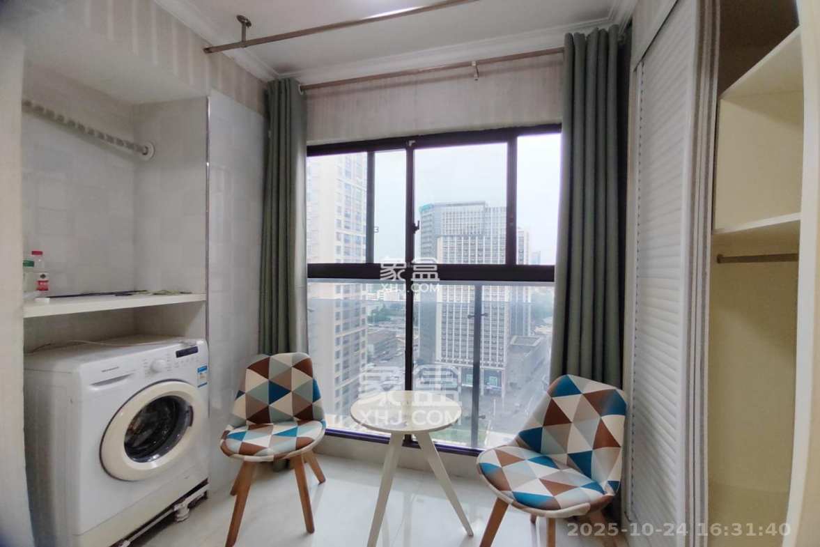 达美D6区  1室1厅1卫    1500.0元/月 达美D6区  1室1厅1卫    1500.0元/月室内图