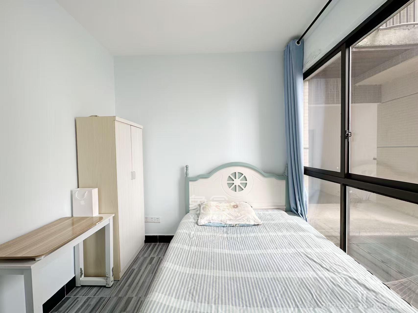 国泰九龙湾  3室2厅1卫    2100.0元/月室内图