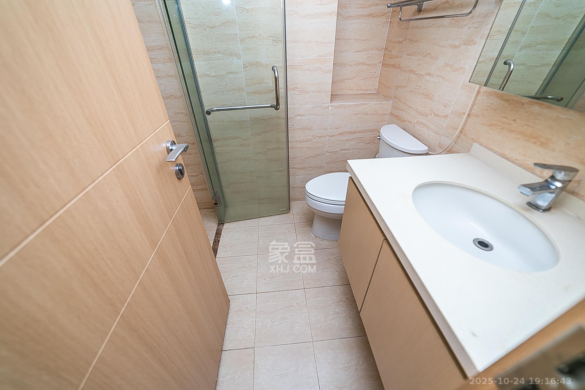 君合天玺  1室1厅1卫    22.8万 君合天玺  1室1厅1卫    22.8万其他