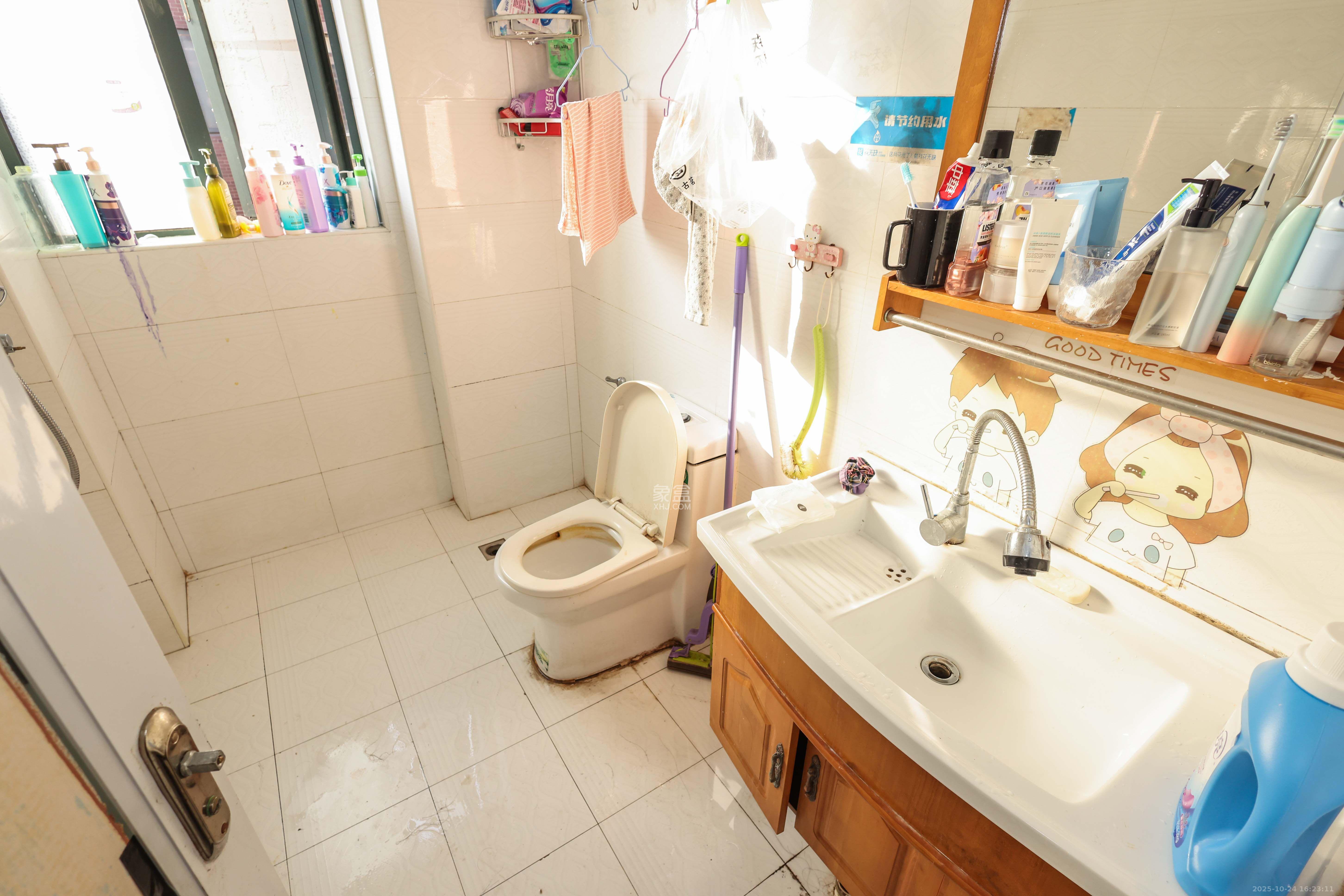 麓谷公馆(涉外国际公馆) 3室2厅1卫 1900.0元/月 麓谷公馆(涉外国际公馆) 3室2厅1卫 1900.0元/月室内图