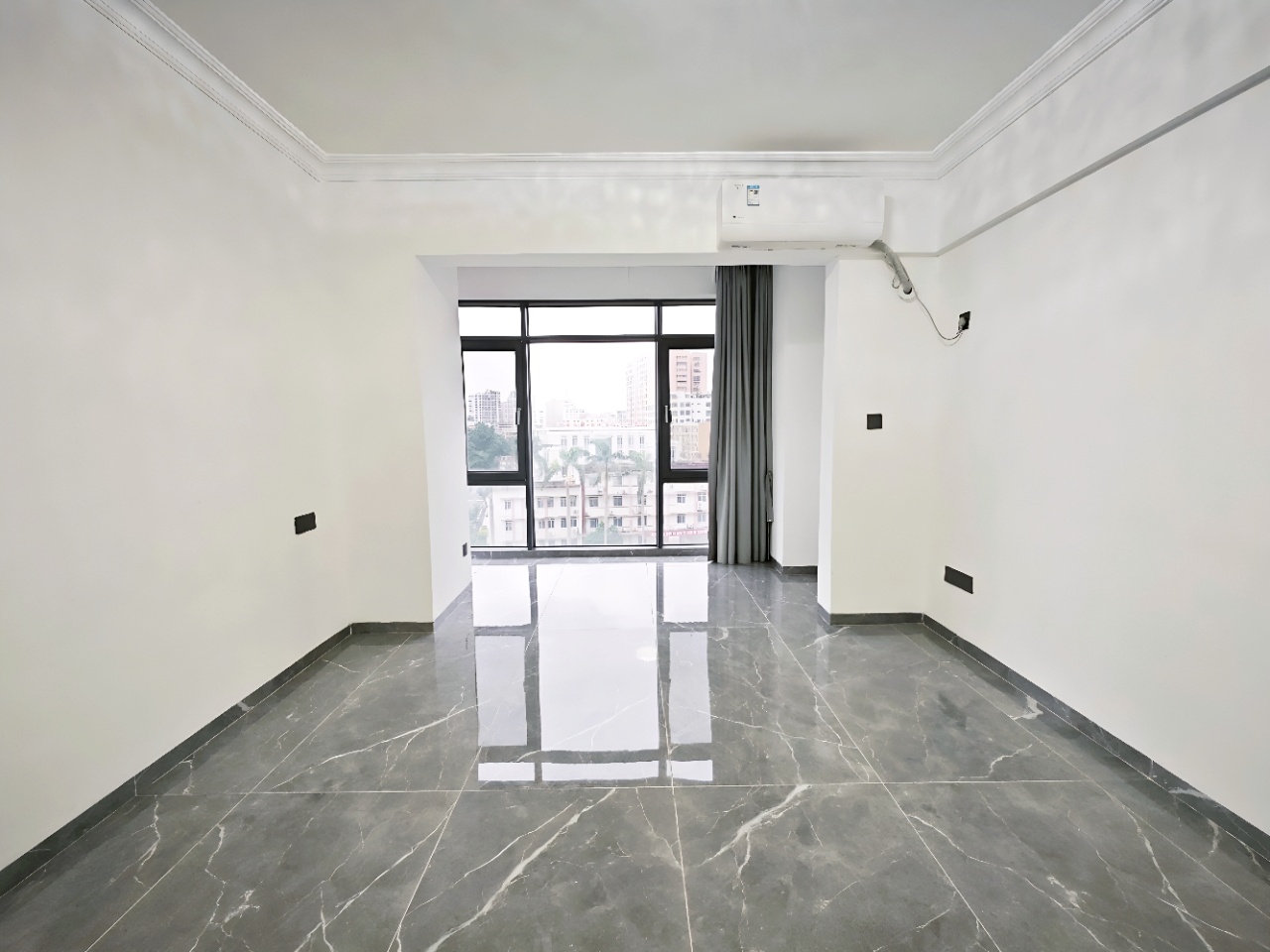 和谐家园（锦和广场）  2室1厅1卫    3500.0元/月室内图