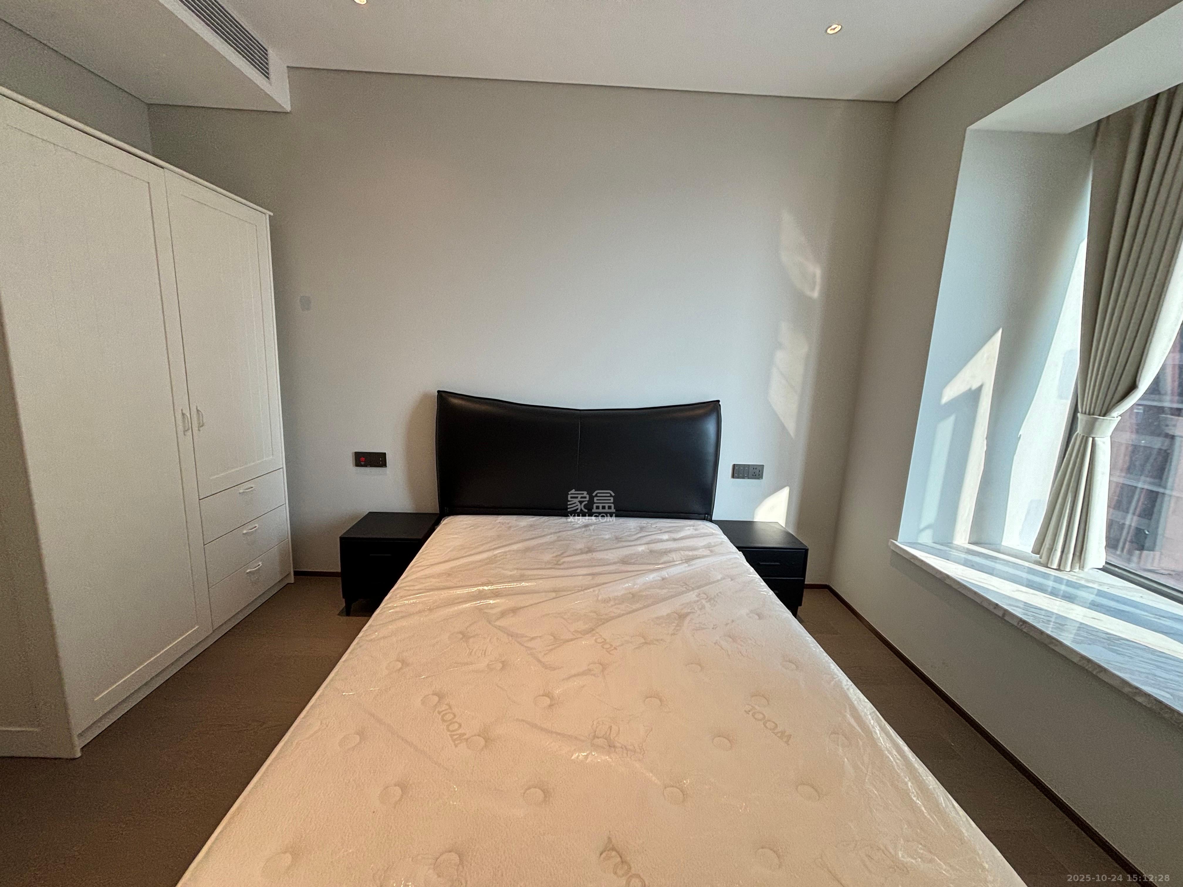 长沙悦府（华润万象城）  3室2厅3卫    10000.0元/月室内图