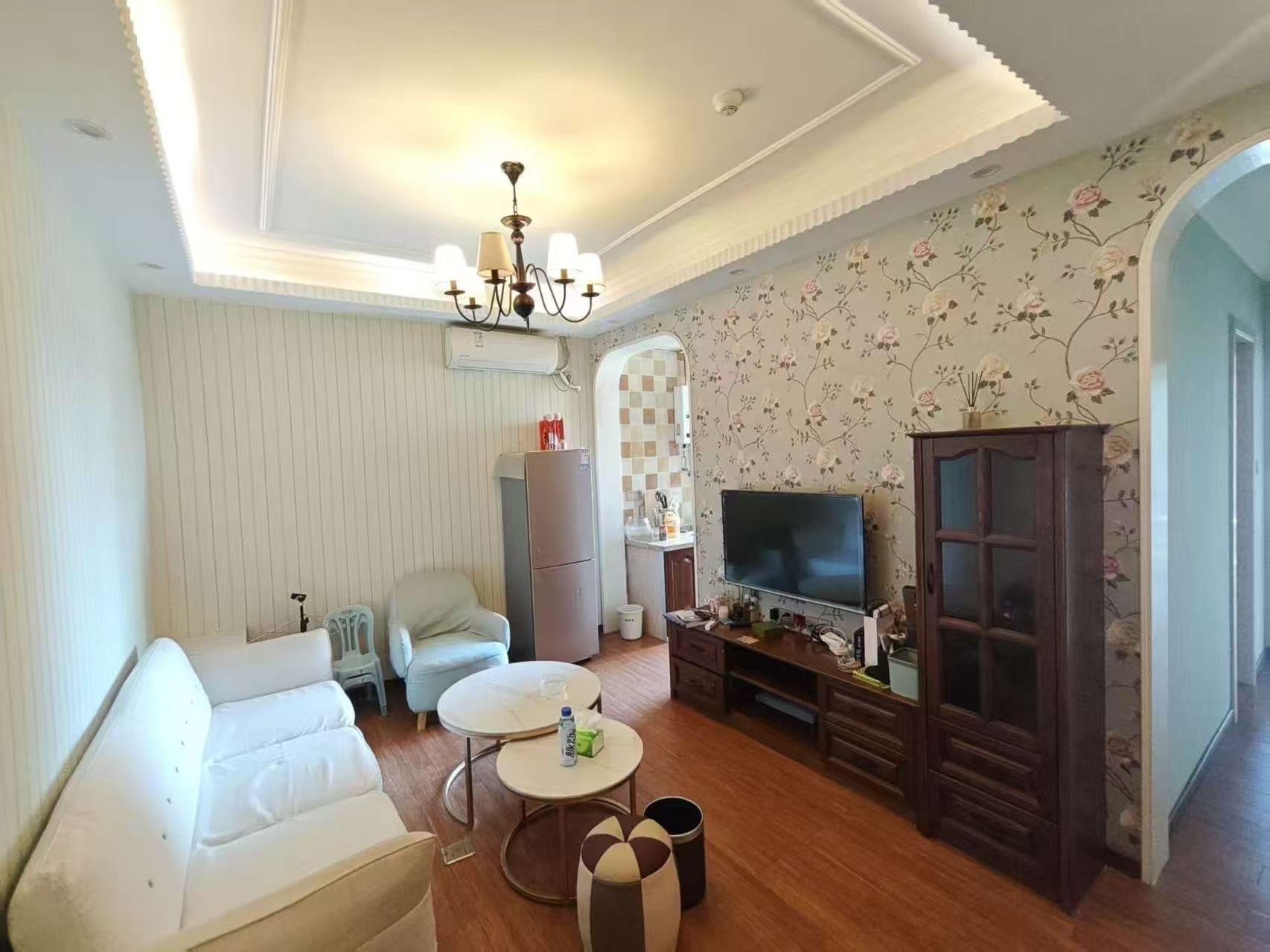 华辰汇景一、二期 1室1厅1卫 1800.0元/月 华辰汇景一、二期 1室1厅1卫 1800.0元/月室内图