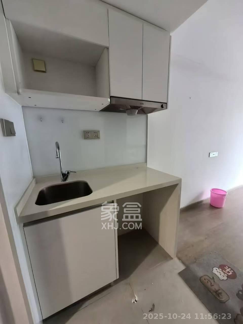 长沙檀府  1室1厅1卫    1500.0元/月