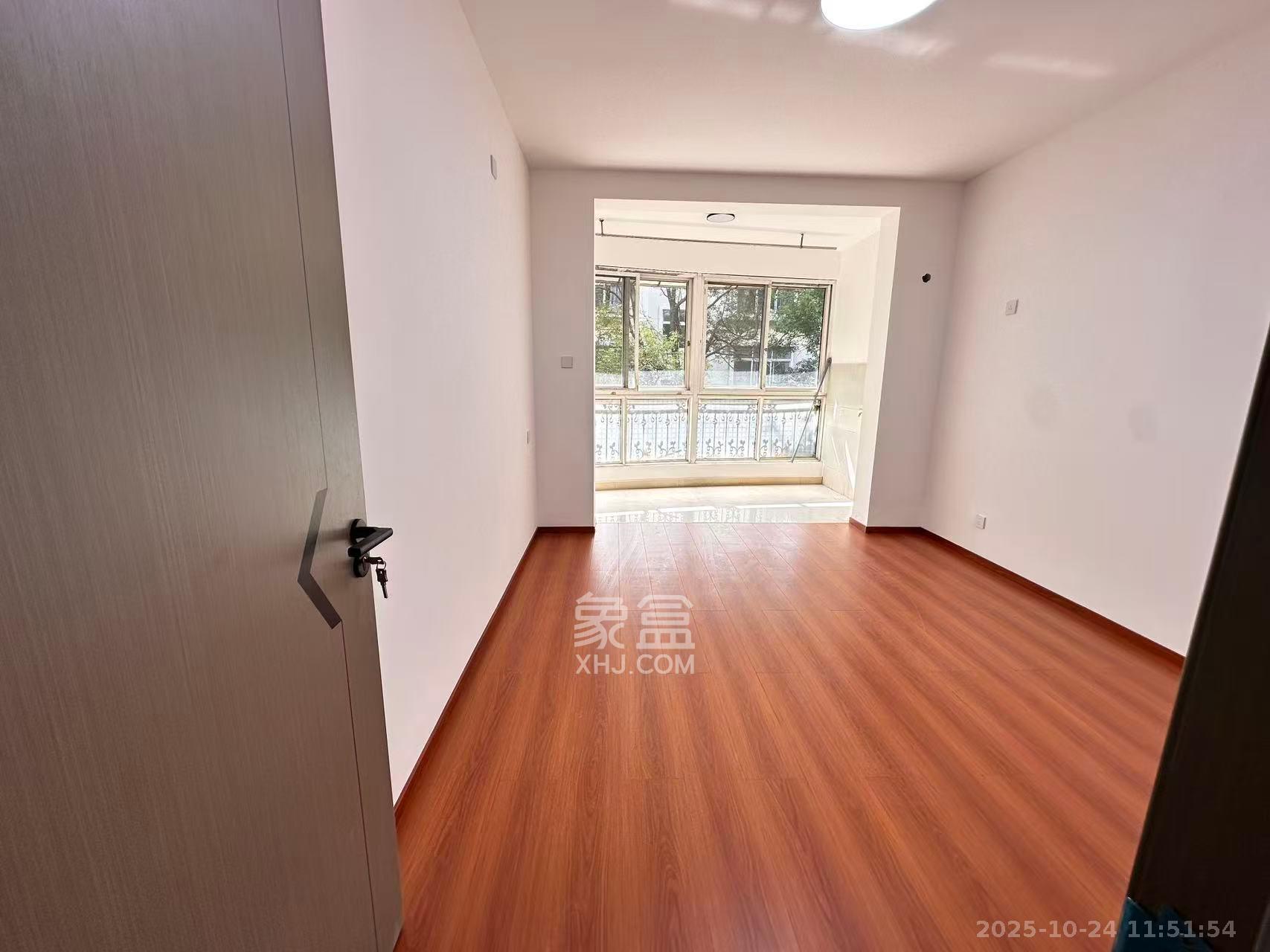 惠泽园 2室2厅1卫 2200.0元/月 惠泽园 2室2厅1卫 2200.0元/月室内图