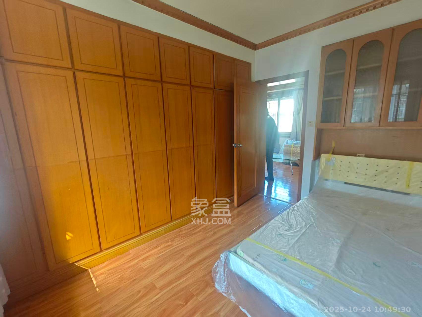 紫东苑(芙蓉区) 3室1厅1卫 2200.0元/月 紫东苑(芙蓉区) 3室1厅1卫 2200.0元/月室内图