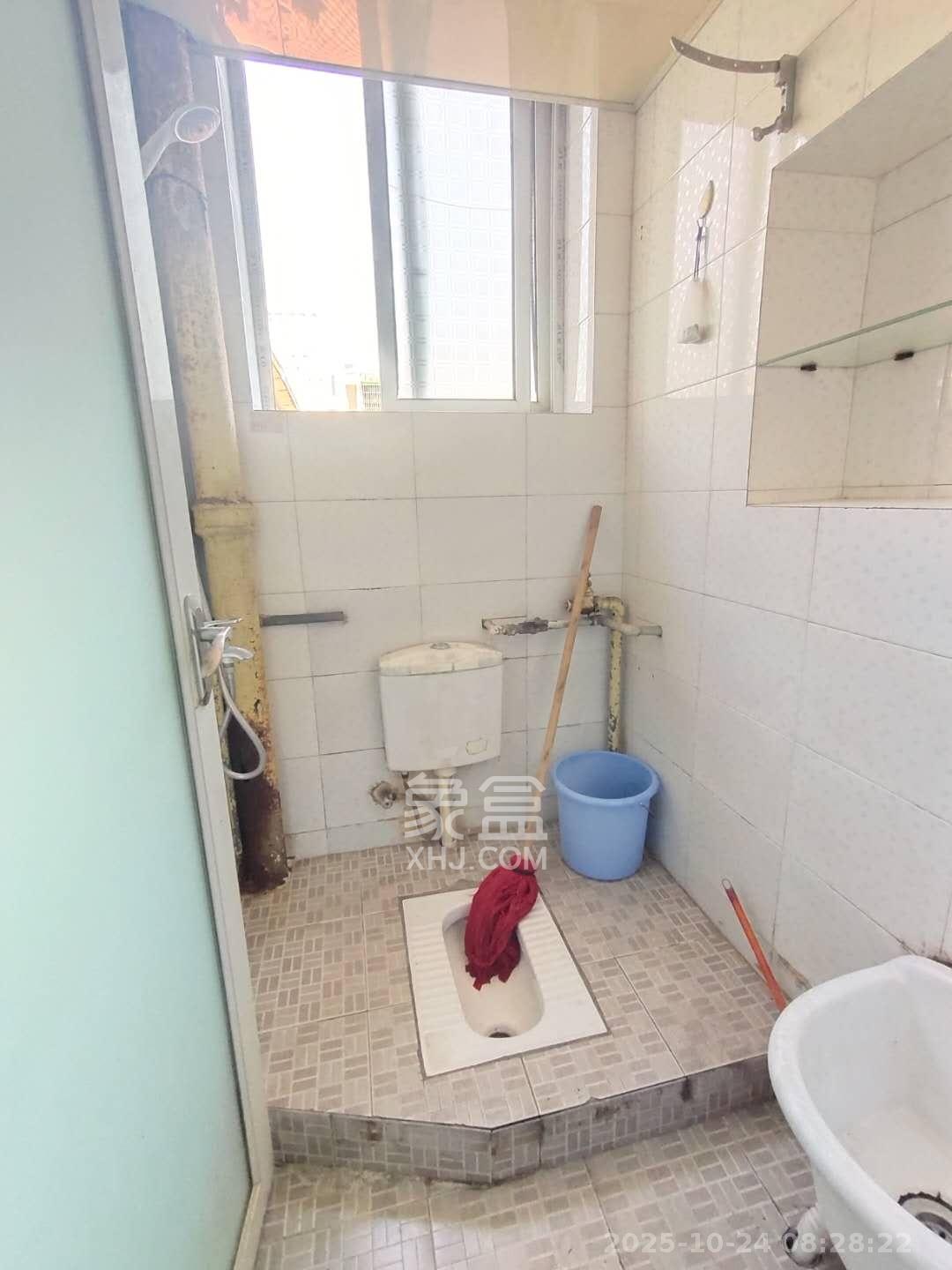 乔庄社区  2室1厅1卫    1600.0元/月 乔庄社区  2室1厅1卫    1600.0元/月室内图