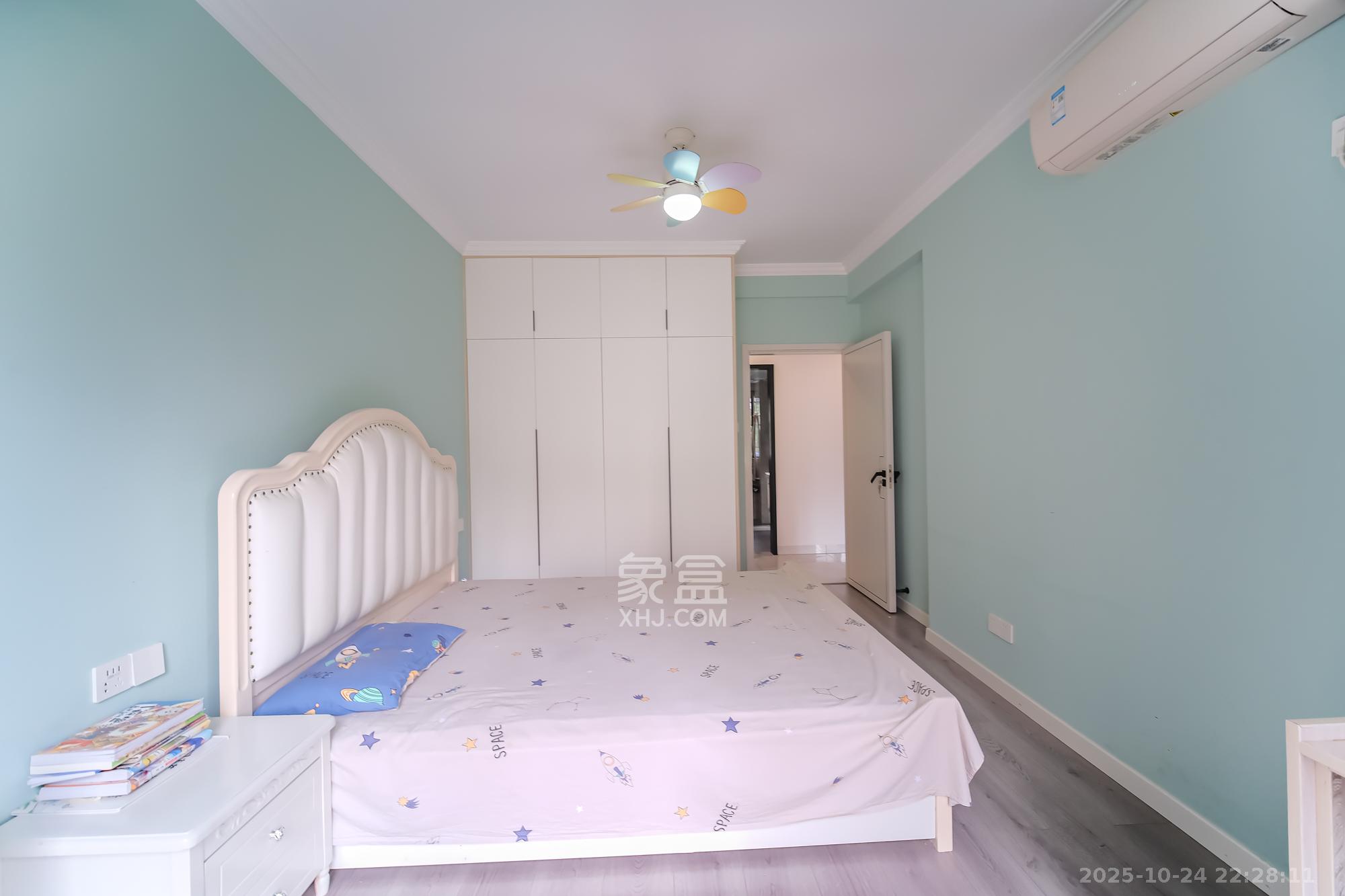 筑梦星园 4室2厅2卫 105.0万 筑梦星园 4室2厅2卫 105.0万卧室