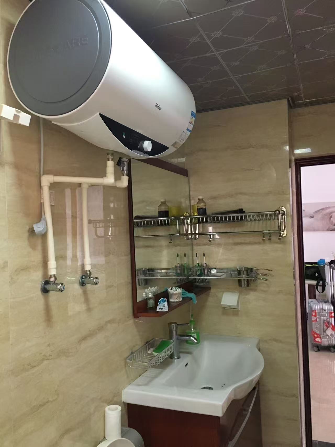 和贵公馆 2室1厅1卫 2100.0元/月 和贵公馆 2室1厅1卫 2100.0元/月室内图