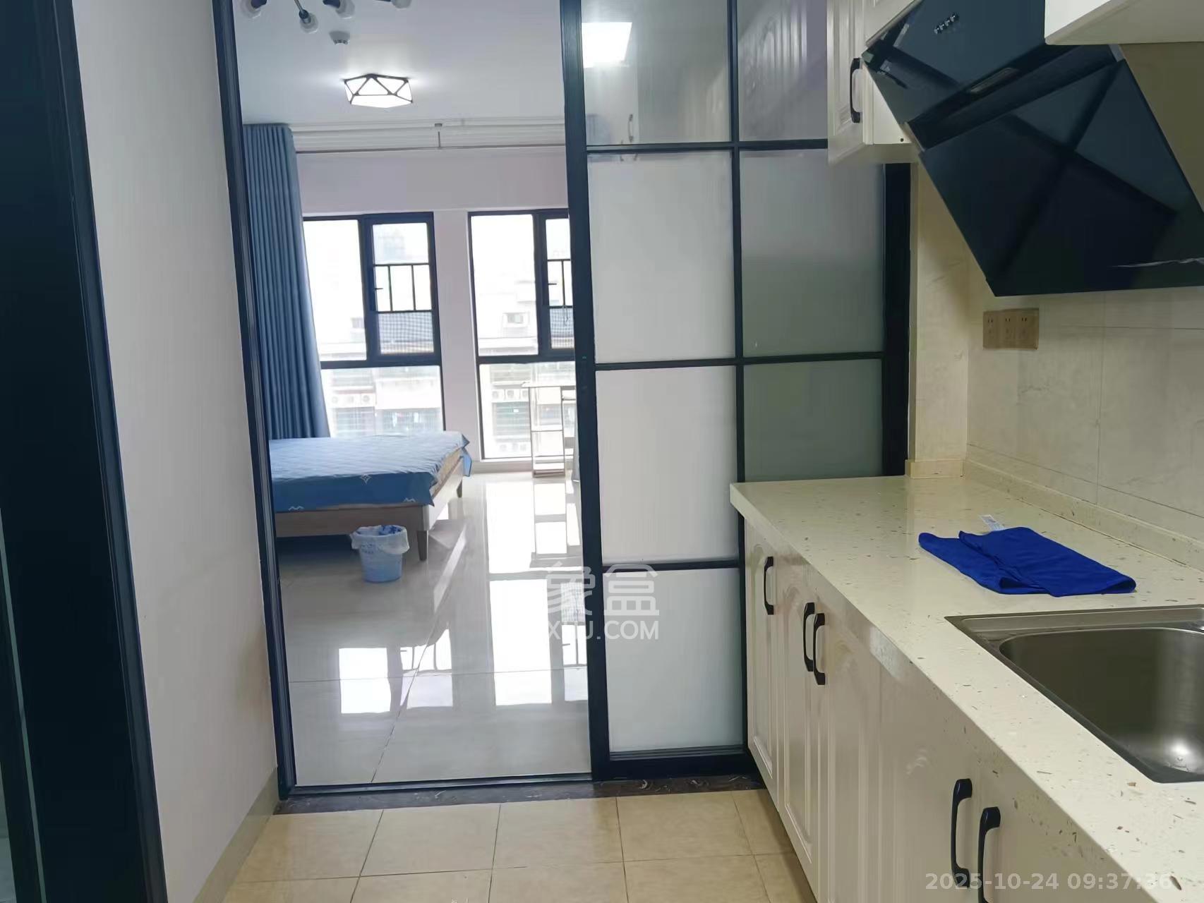 鑫远玲珑  1室1厅11卫    1400.0元/月室内图